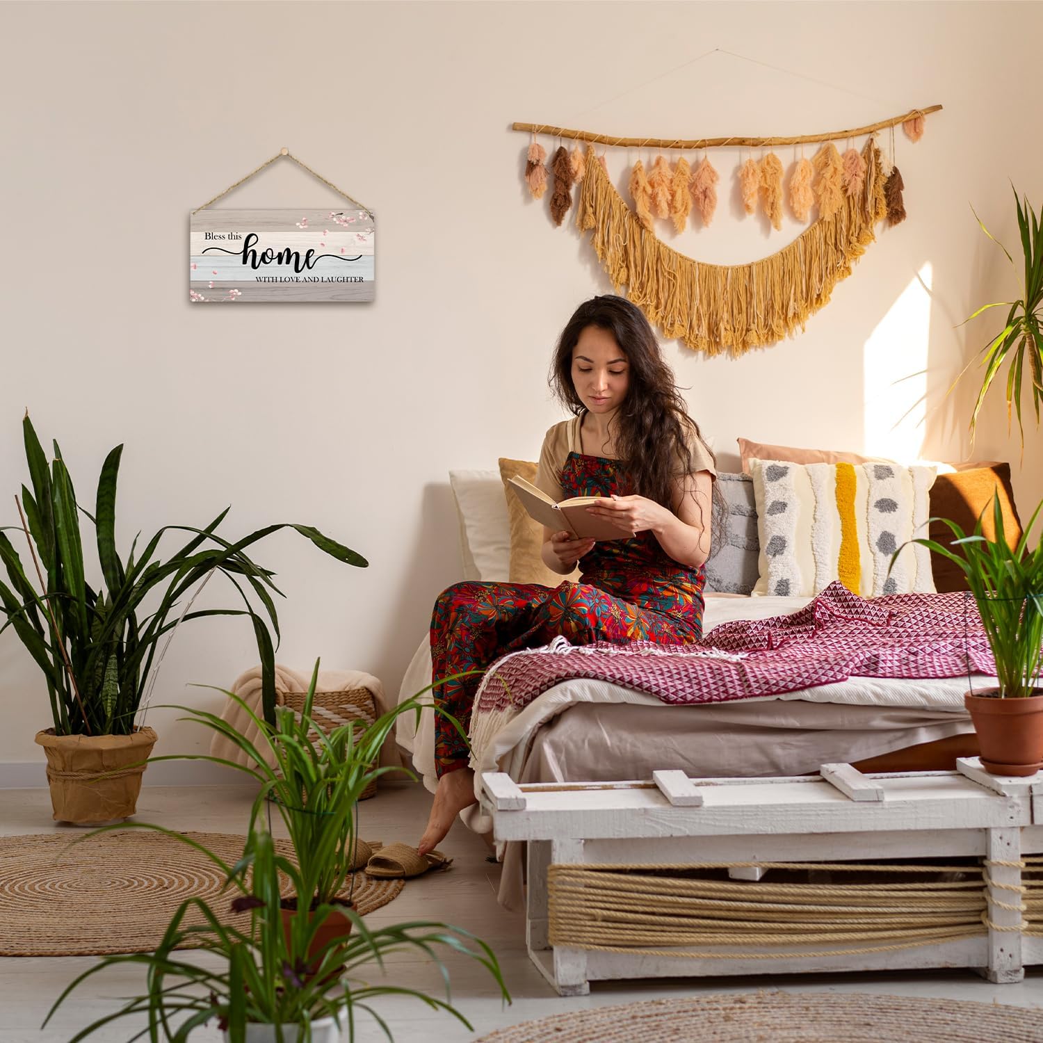 Christian Décor – Letrero de madera para colgar en la pared, Bless This Home with Love and Laughter, decoración del hogar, puerta (1 pieza), regalo