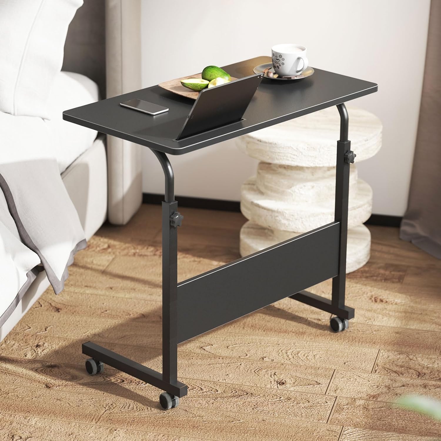 DlandHome Mesa de cama móvil de 31.5 pulgadas, mesa auxiliar ajustable para computadora portátil, escritorio con ranura para tableta, bandeja con