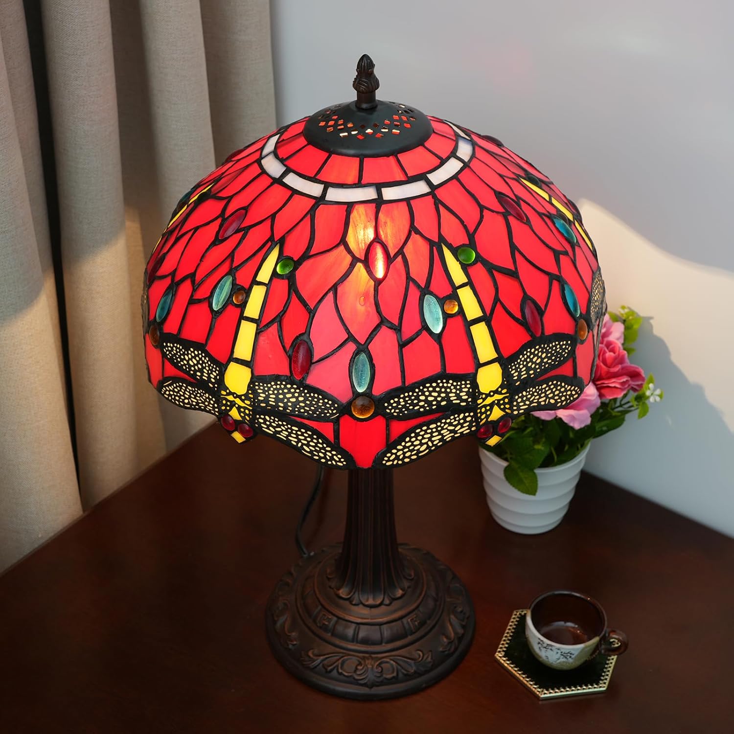 Tiffany Lámpara de mesa con libélula roja, 12 x 12 x 18 pulgadas, estilo libélula roja, luz de lectura, decoración al lado del dormitorio, sala de