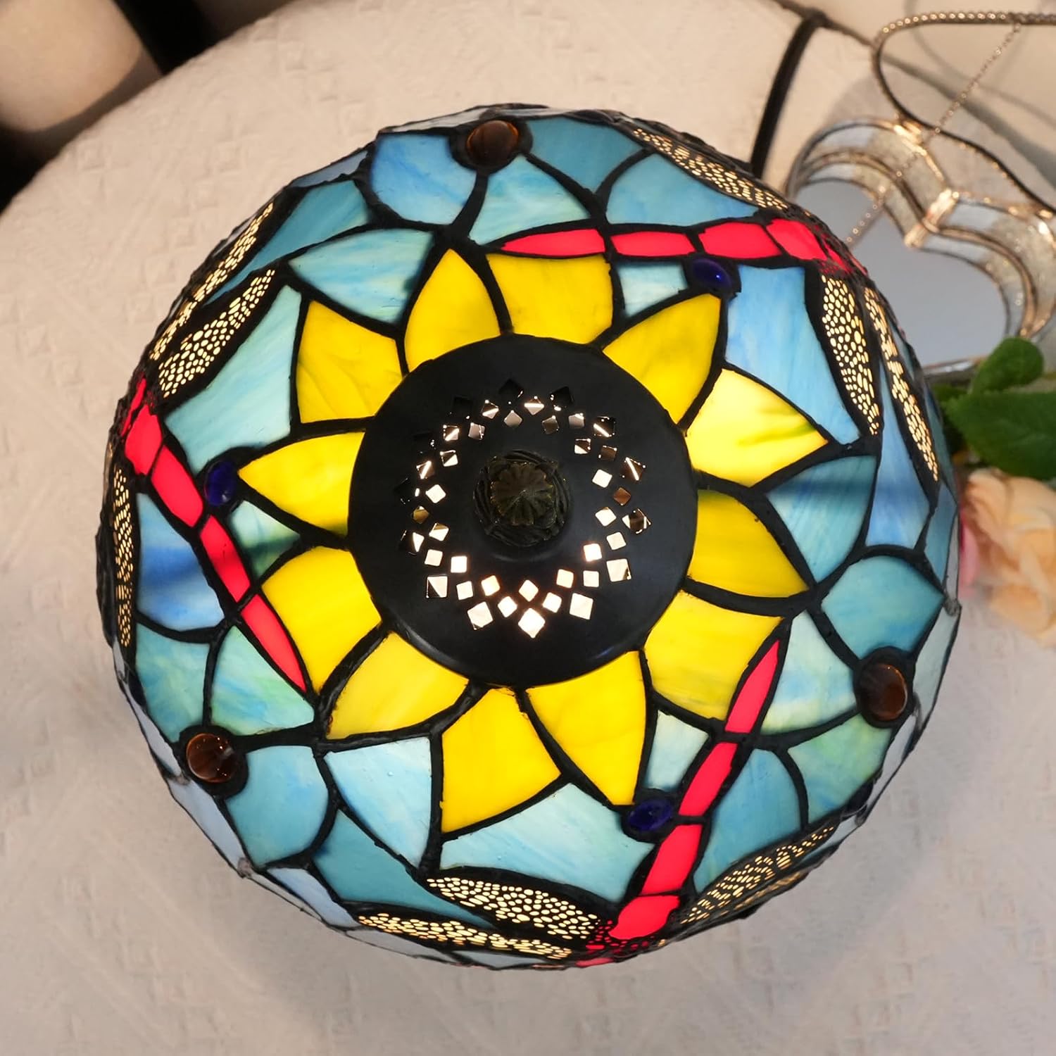 Blivuself Lámpara de mesa estilo Tiffany con flores de loto y libélula para sala de estar, dormitorio, decoración de mesita de noche, azul, pequeña,