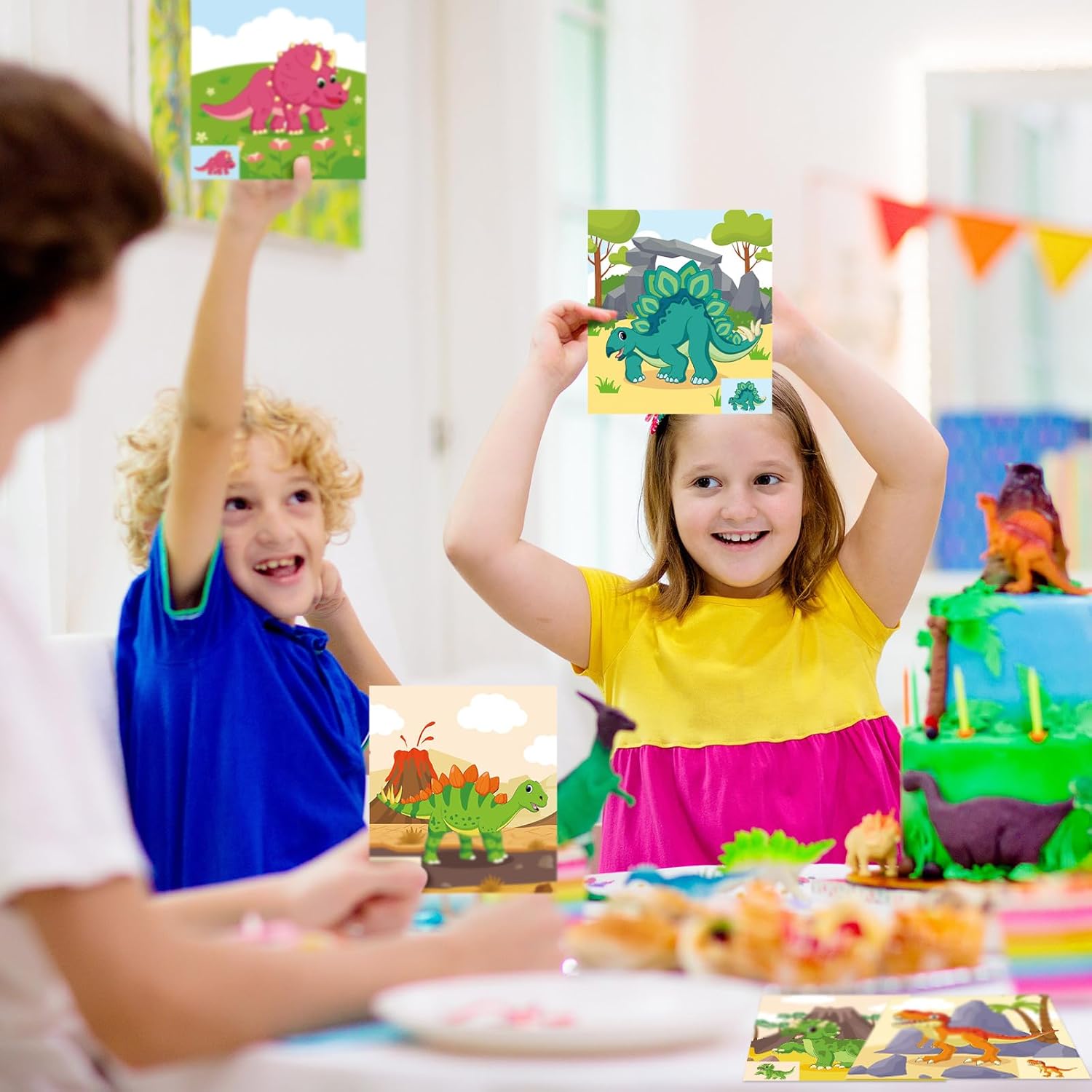 Gueevin Juego de 48 calcomanías de dinosaurios para niños, haz tus propias calcomanías de dinosaurios de 4 a 8 años, libros de pintura de
