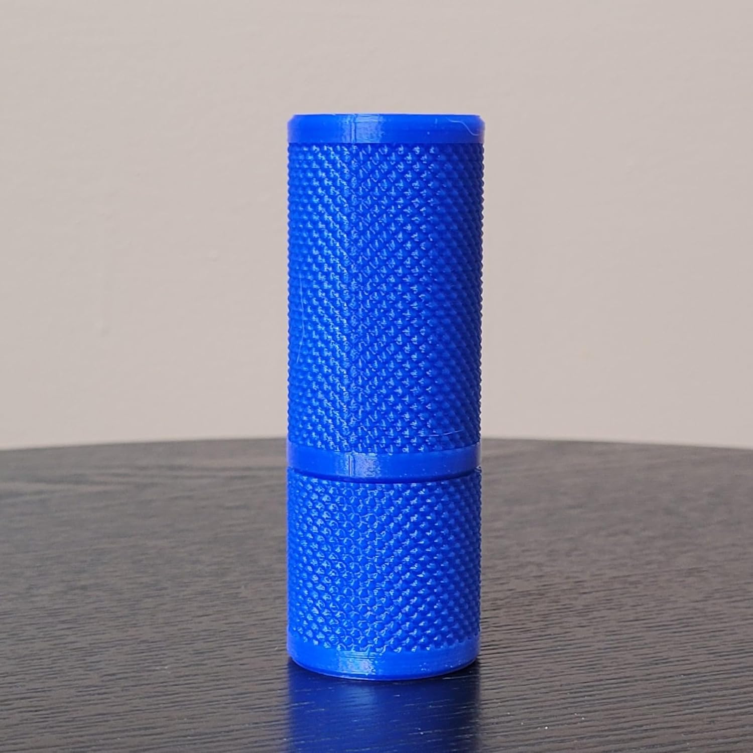 Soporte para viales de gotas para ojos y estuche de transporte de bolsillo  Capacidad para un (1) vial de colirio de un solo uso  Ideal para llevar