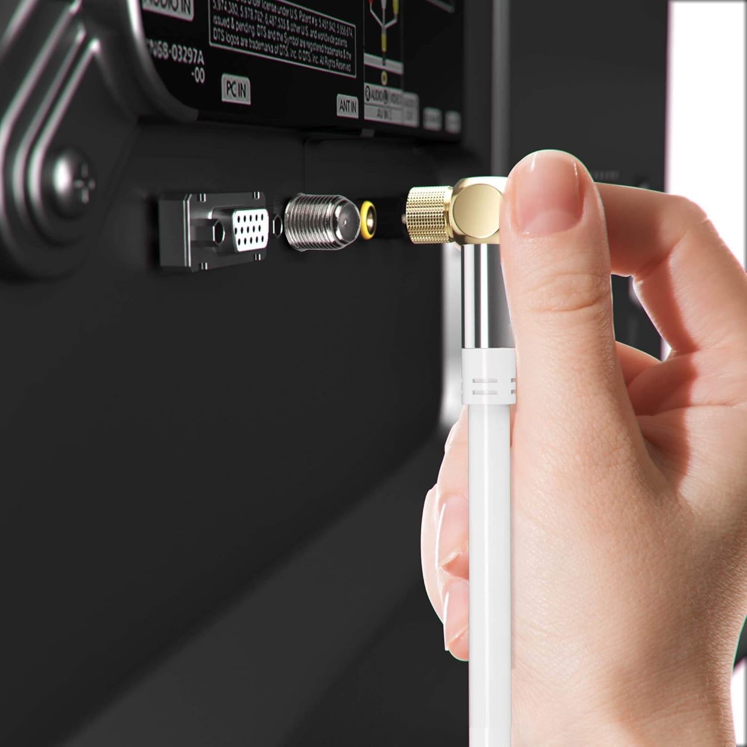 Maximm Cable coaxial RG6, triple blindado, sin oxígeno, cable de cobre para TV, Internet más, cable coaxial flexible de 20 pies, color blanco