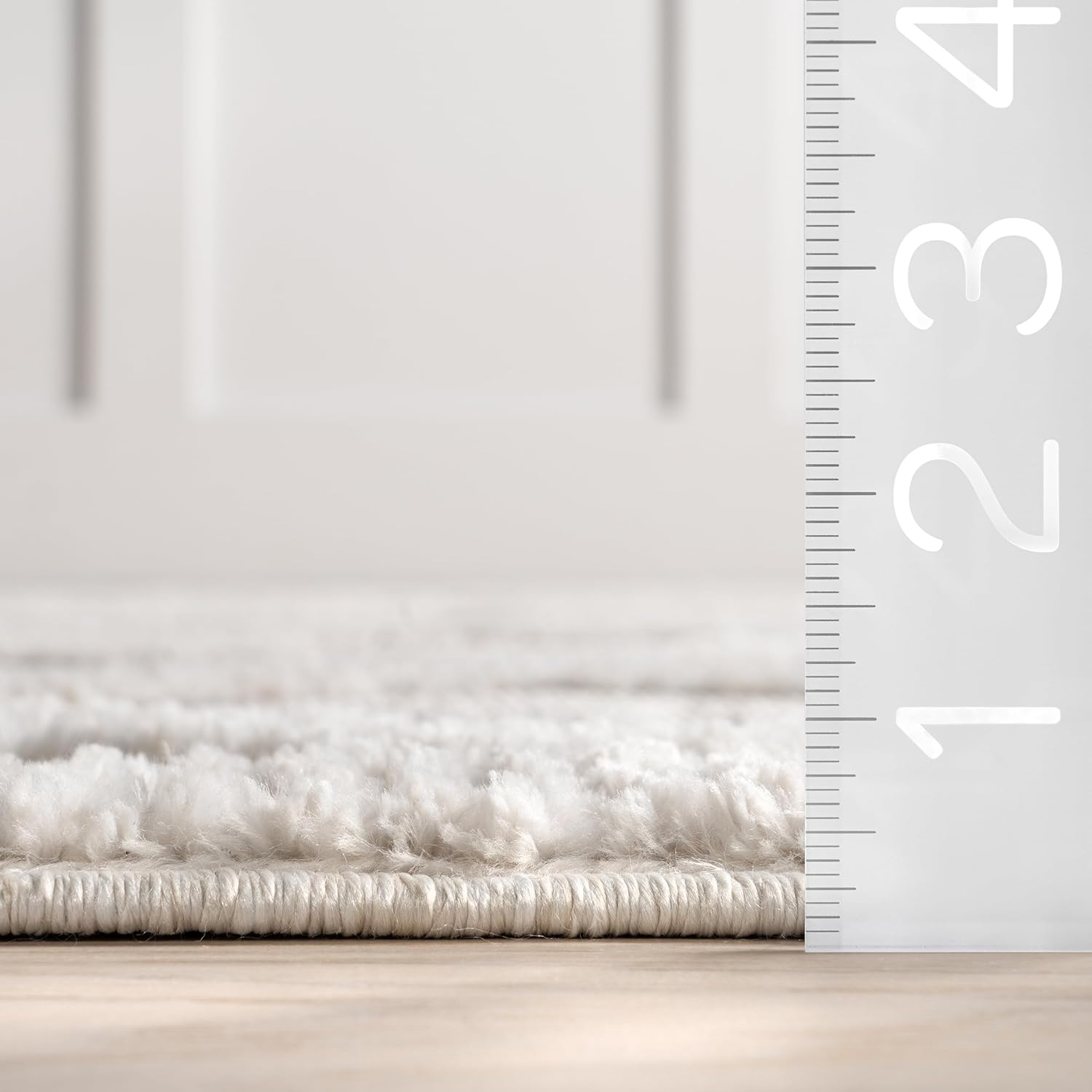 nuLOOM Ansley – Alfombra marroquí ovalada de 7 x 9 con borlas, gris claro, diseño bohemio con textura alta-baja, pelo alto de felpa, resistente a