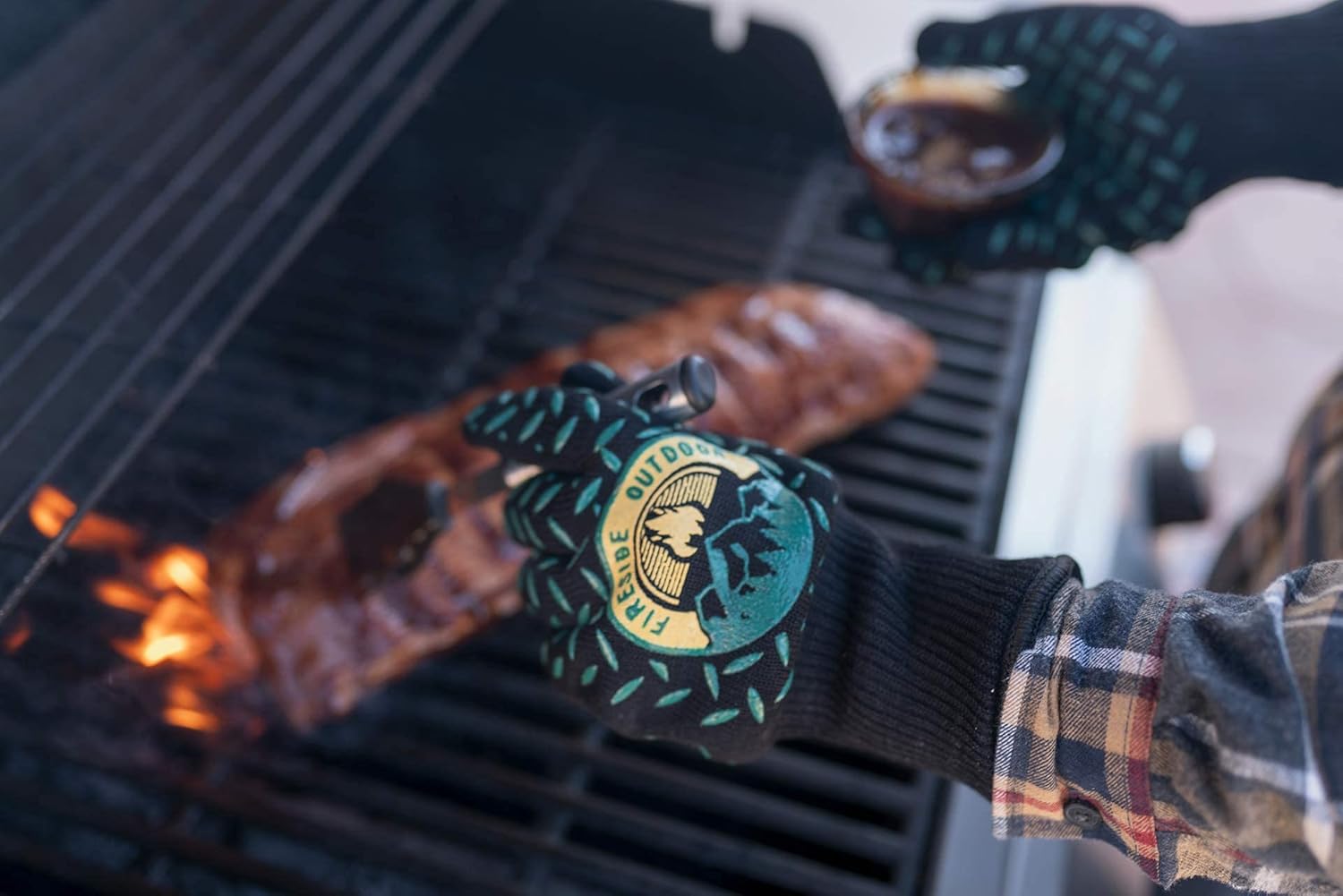 Campfire Defender Protect Preserve Guantes Fireside resistentes al calor  Resistente al fuego hasta 932 F  Ideal para barbacoa o cocina (par