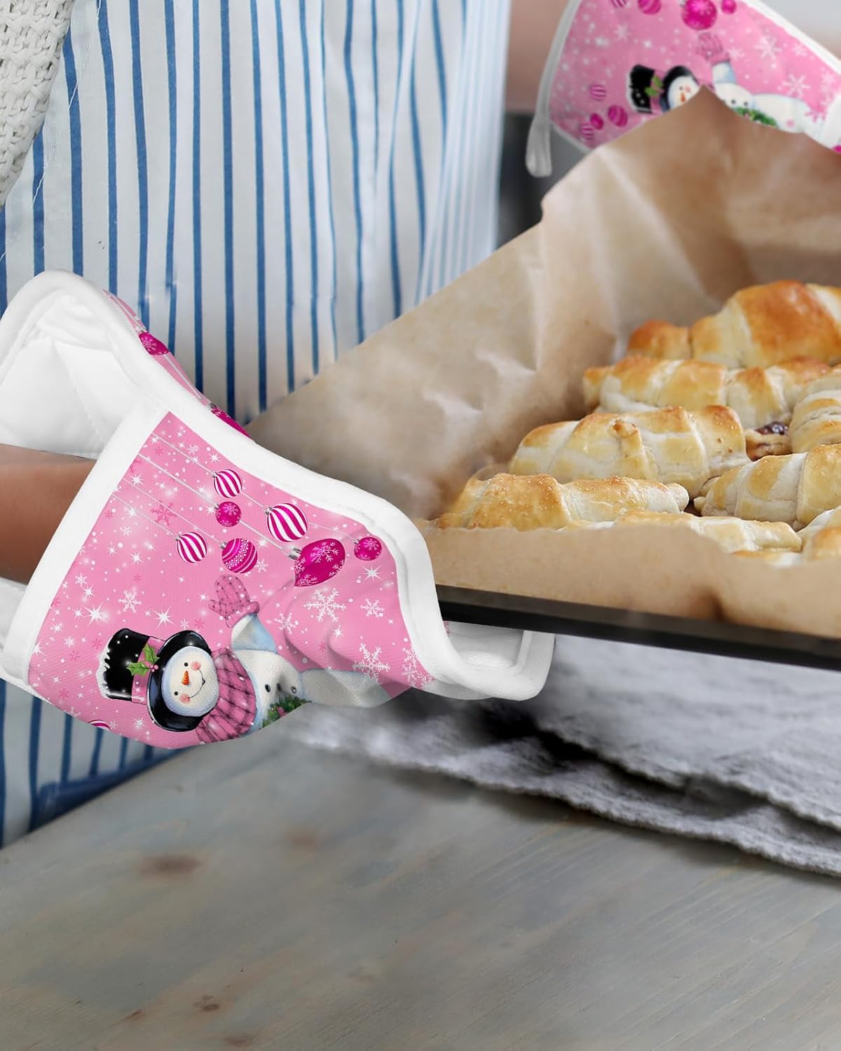 Snowman Pink 3Pcs Pot Holders for Kitchen, Non Slip & Heat Insulation Terry Cloth Potholder Set with Pocket, Thick Hot Pad Oven Mitts Trivet Coaster
