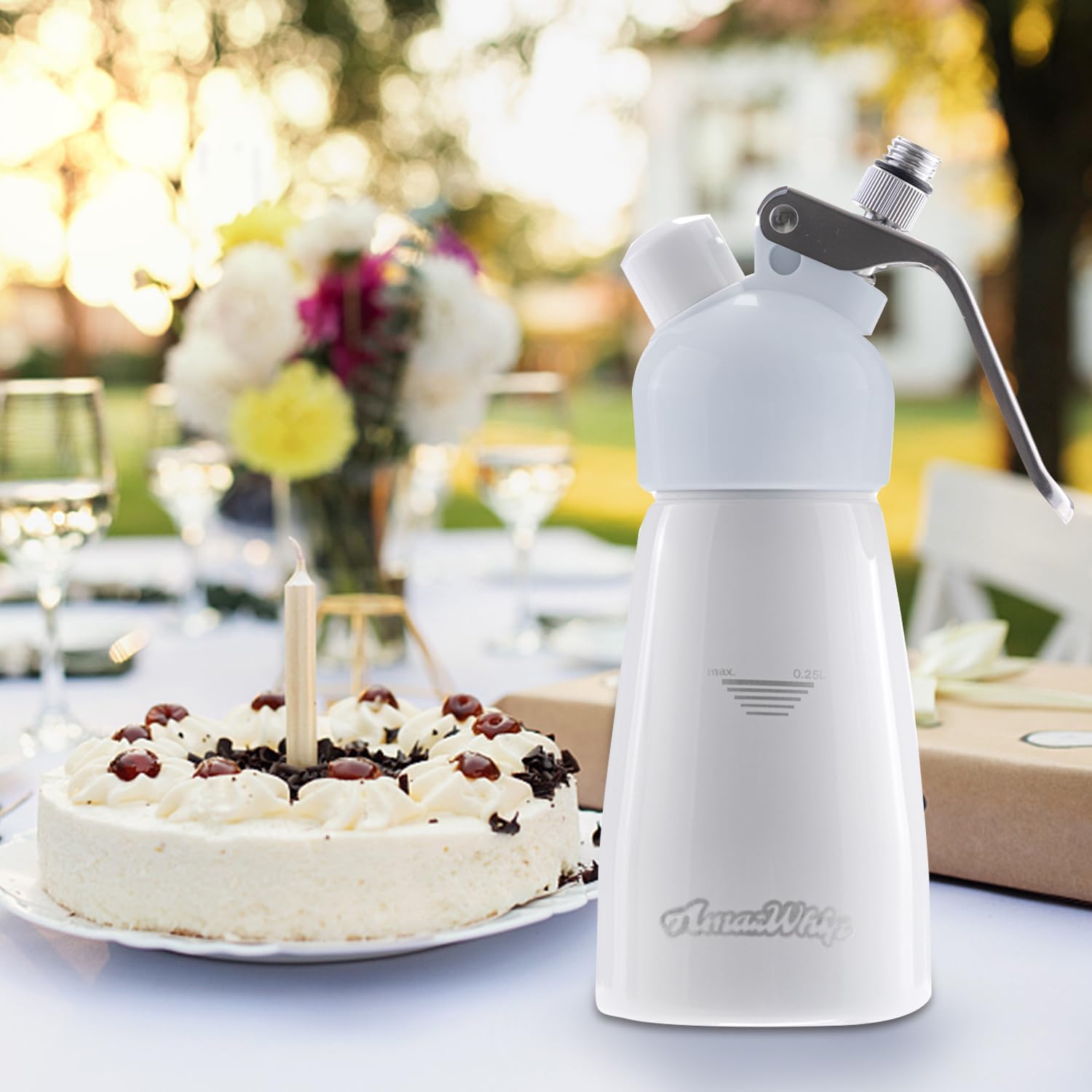 Dispensador de crema AMAZWHIP de 8.5 fl oz para todas las aplicaciones en frío, batidor de crema de aleación de aluminio duradero con 3 boquillas