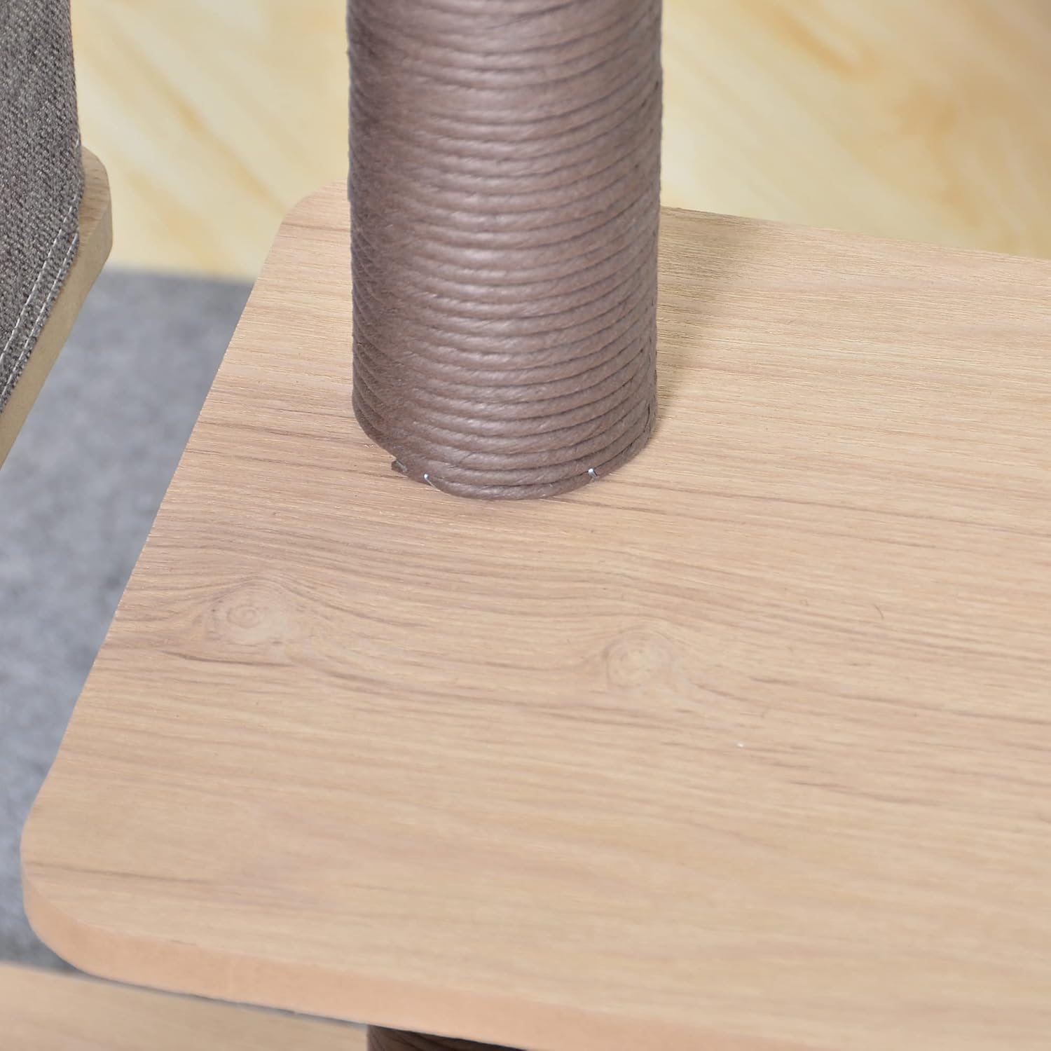 PetPals Condominio elevado de tres niveles con masaje y tablero de partículas gris - Imagen 10