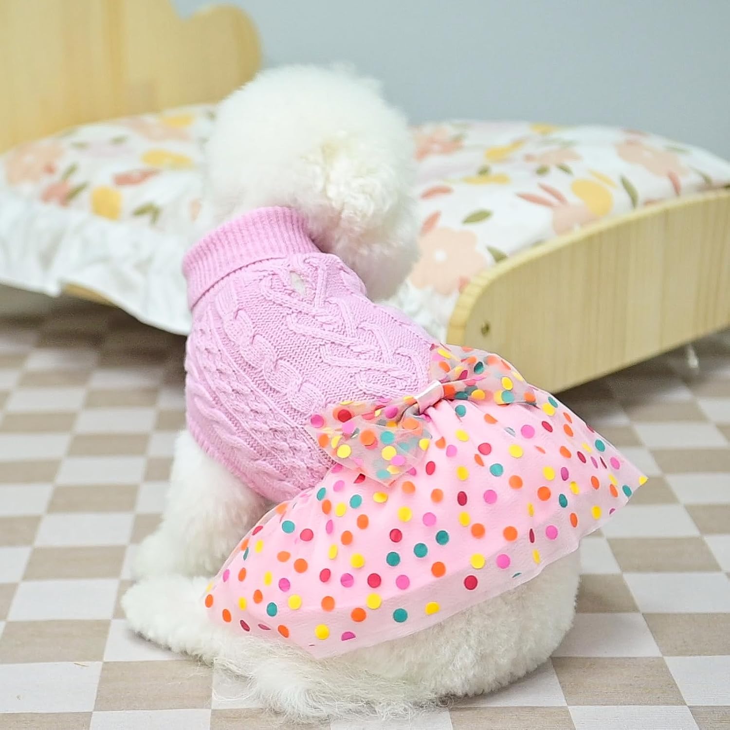 BEAUTYZOO Vestido de punto trenzado para perros pequeños con corbatín para perros pequeños y medianos, ropa de punto cálida de cuello alto, falda