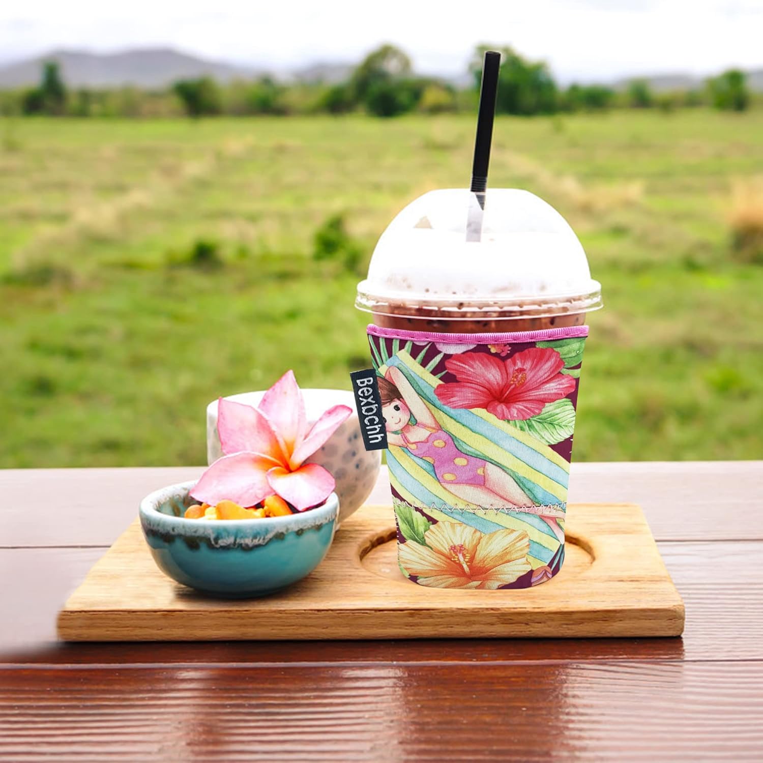 Paquete de 4 fundas reutilizables para café helado, funda aislante para bebidas frías, portavasos de neopreno, funda de café Starbucks, funda de