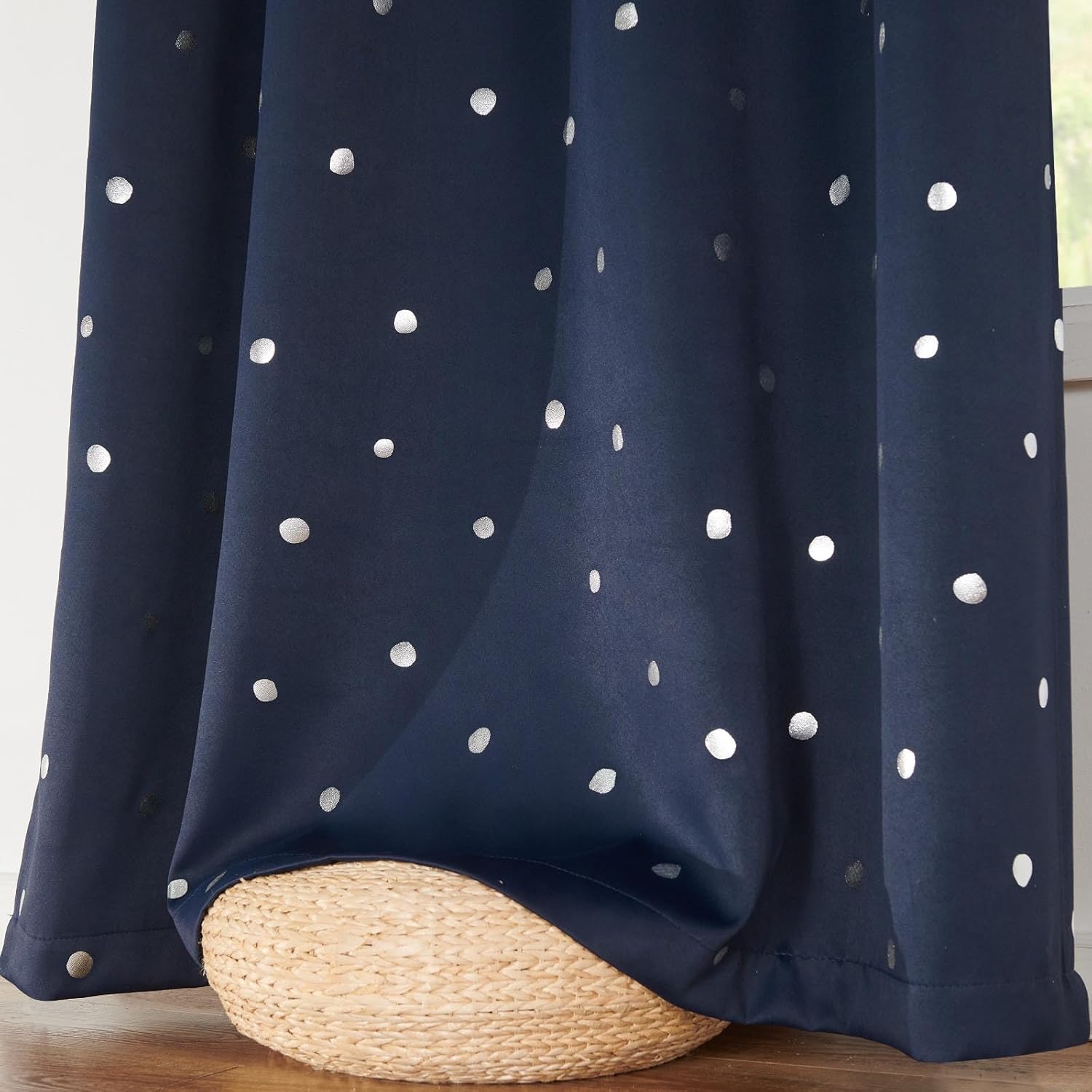 jinchan Cortinas opacas para dormitorio de niños, con aislamiento térmico para oscurecer la habitación, con ojales en la parte superior, cortinas de