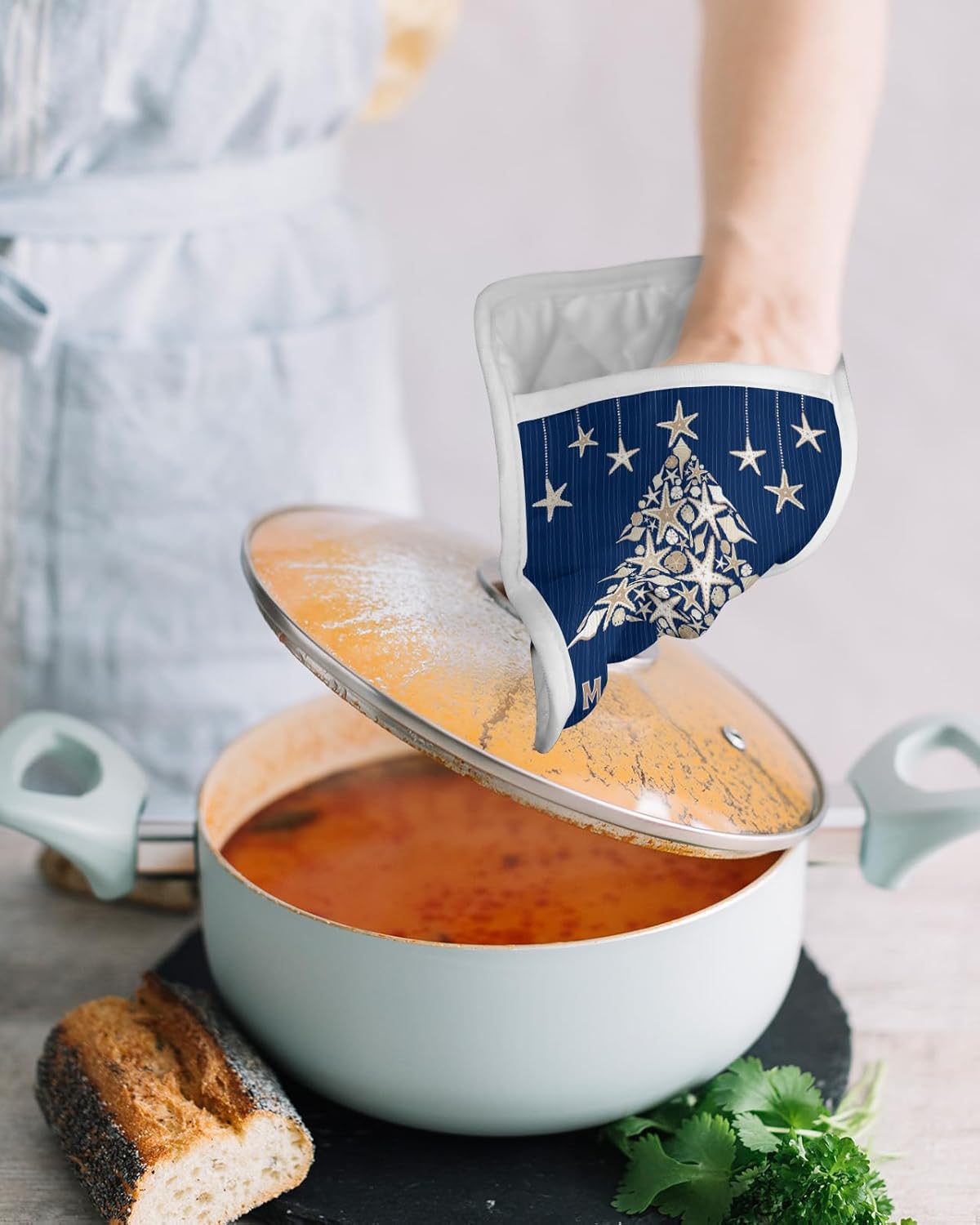 Juego de 2 soportes para ollas de Navidad para cocina, antideslizantes y aislantes de calor, juego de agarraderas de tela de toalla con bolsillo,