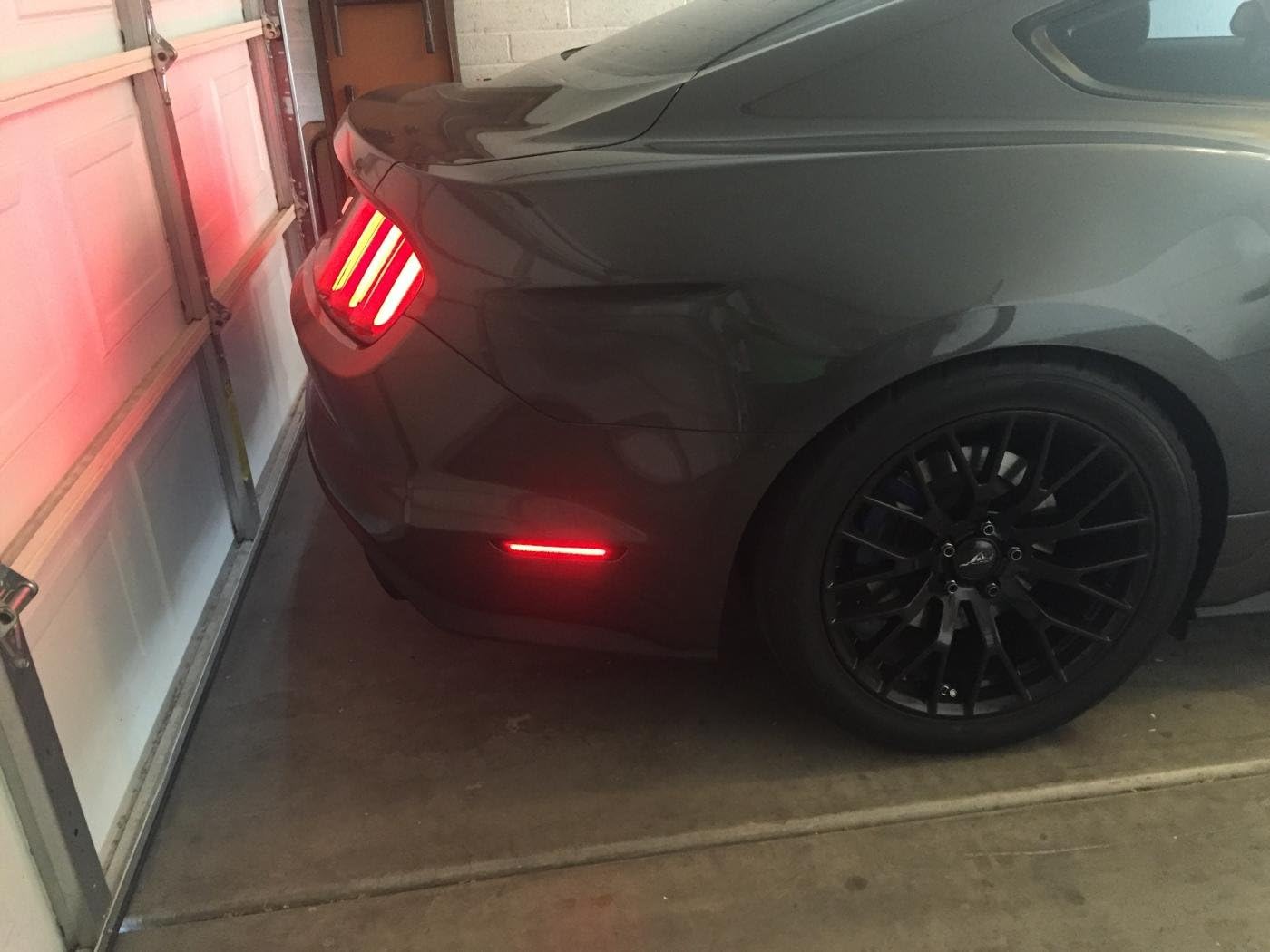 Diode Dynamics sas-1071RS – Marcador lateral LED ahumado (Ford Mustang 2015-2016 (par))