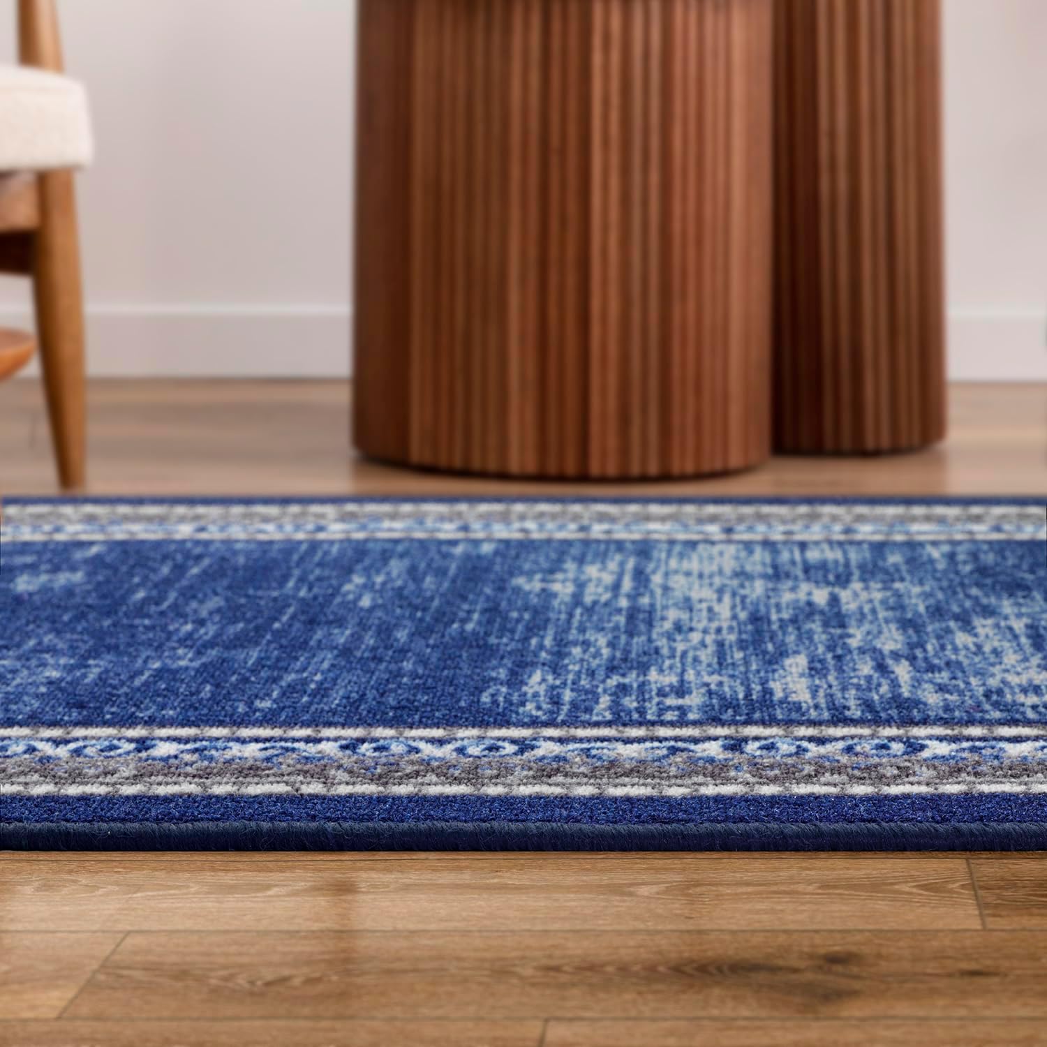 Antep Rugs Alfombras Bordered Modern – Alfombra antideslizante de 2 x 10 pies (antideslizante) con parte trasera de goma para interiores (azul