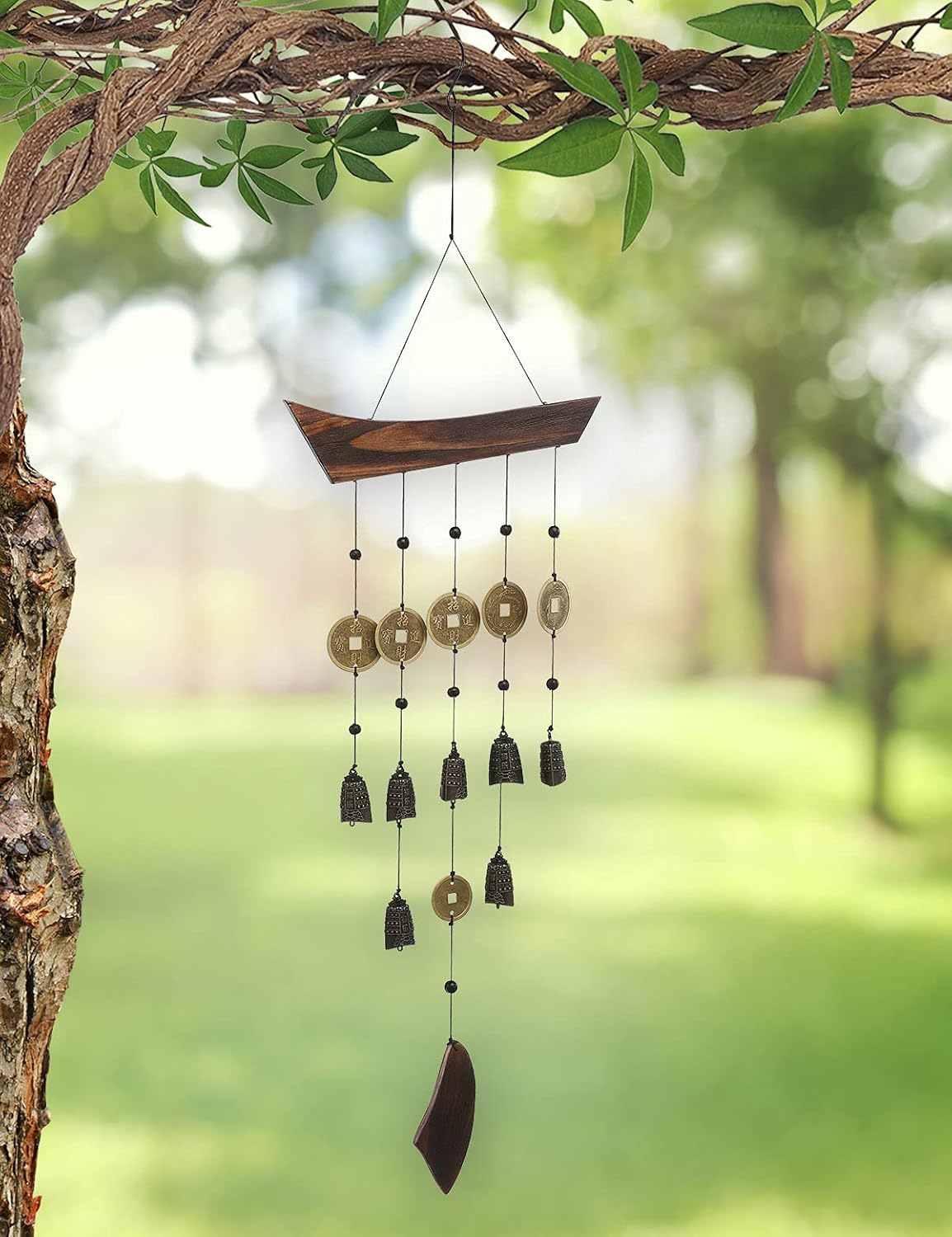 Sunset Vista Designs 92695 Campanas asiáticas de madera y metal, campanas de viento para patios, porches y más, 27 pulgadas de largo, monedas