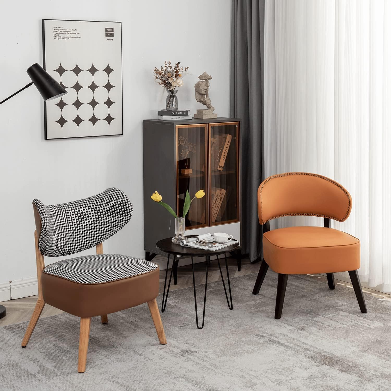MELLCOM Juego de 2 sillas de comedor Mid-Century con marco de madera con cojín tapizado y decoración de piel sintética, sillas decorativas modernas