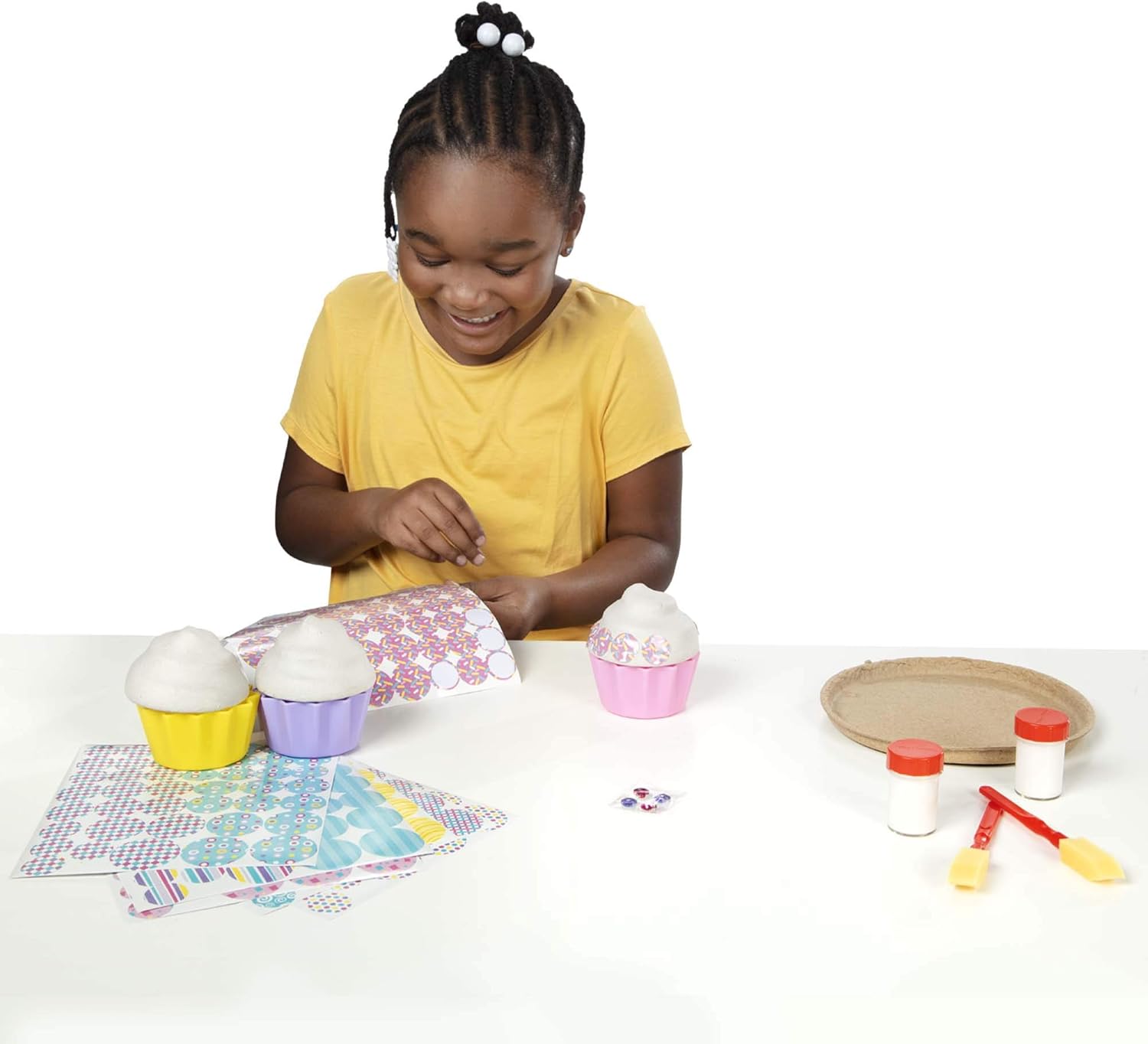Melissa & Doug Decoupage Made Easy – Kit de manualidades de papel para magdalenas