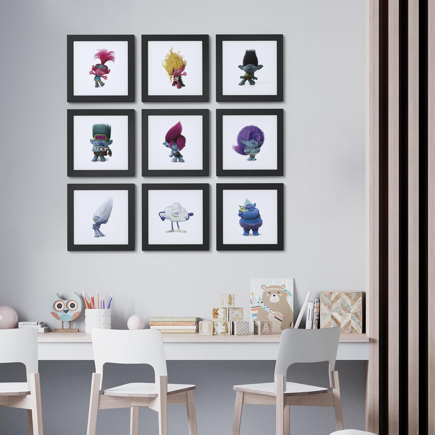 Trends International Gallery Pops Trolls Band Together – Póster de pared Tiny Trolls BFF de pared, 12.00 x 12.00 pulgadas, versión de marco negro