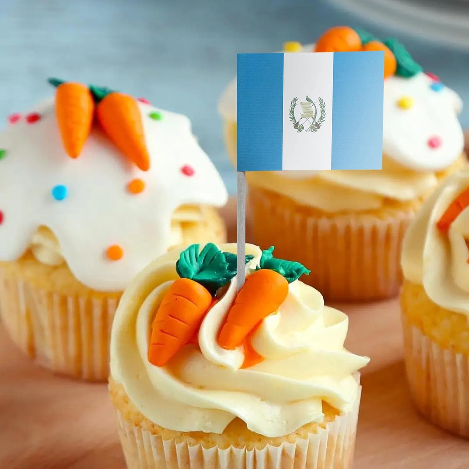 100 banderas guatemaltecas con palillos de dientes, mini palitos pequeños para cupcakes