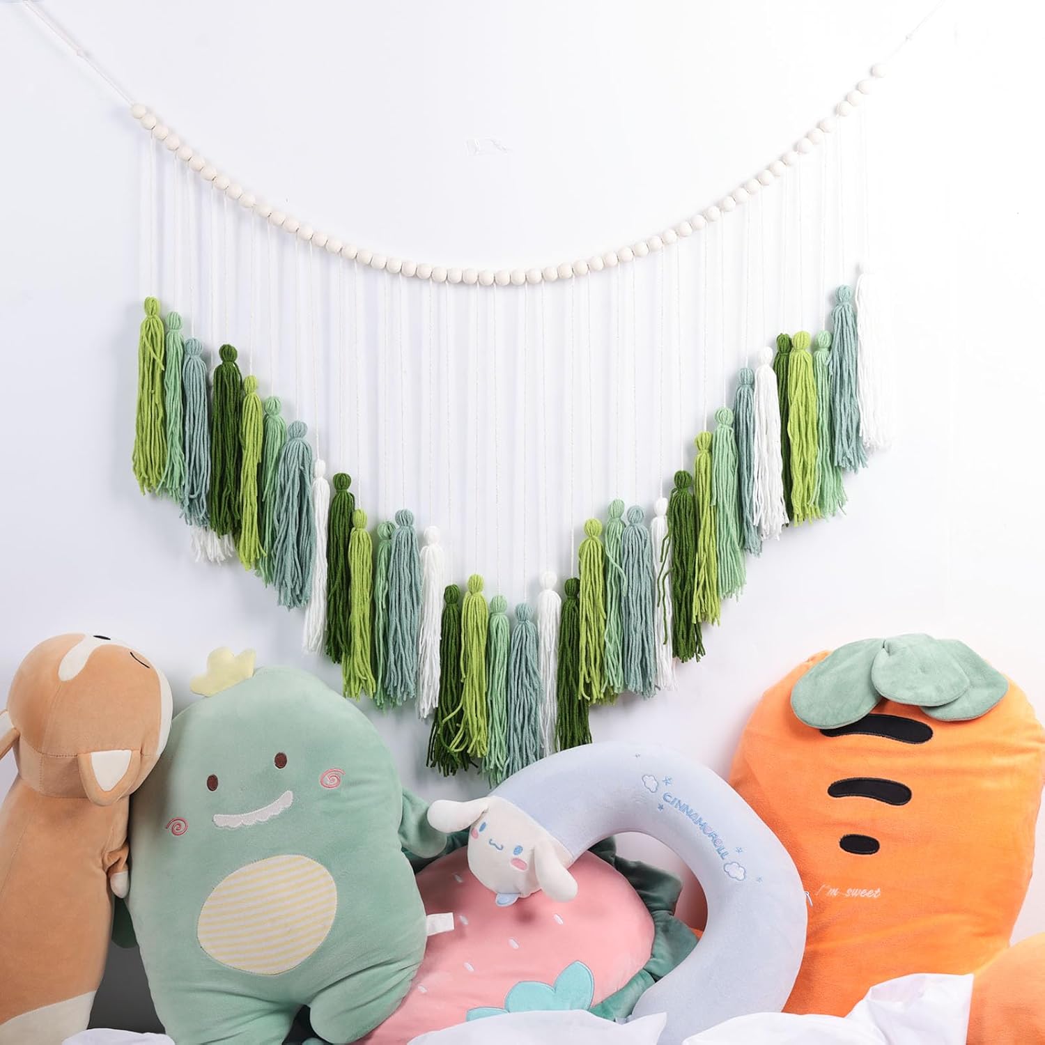 XMGZQ Guirnalda de macramé grande de color verde oliva, guirnalda de borlas verdes, decoración bohemia con cuentas de madera de algodón neutro para