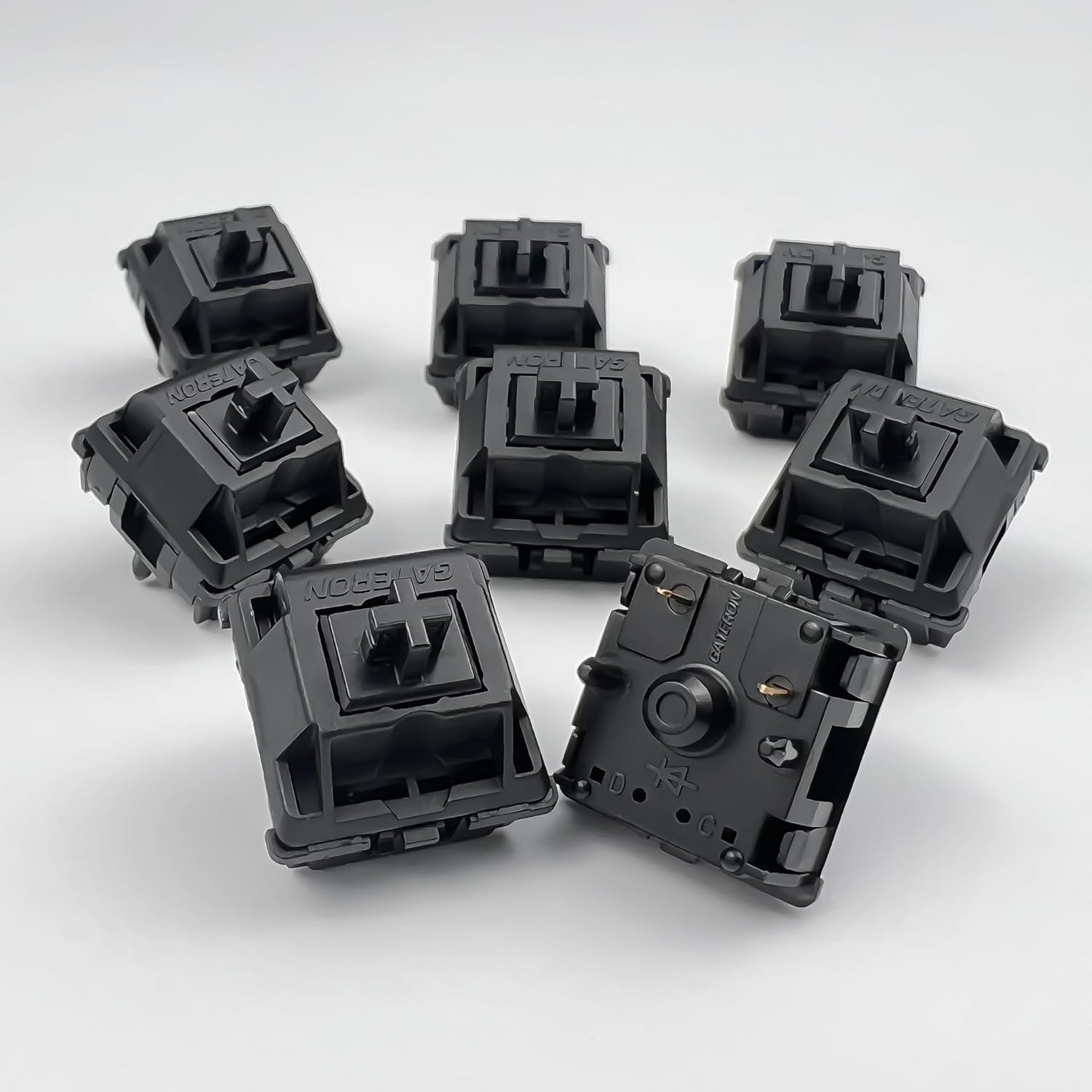 GATERON Oil King V2 Interruptores de teclado prelubricados, interruptores lineales negros de 5 pines de 55 gf compatibles con teclado mecánico MX