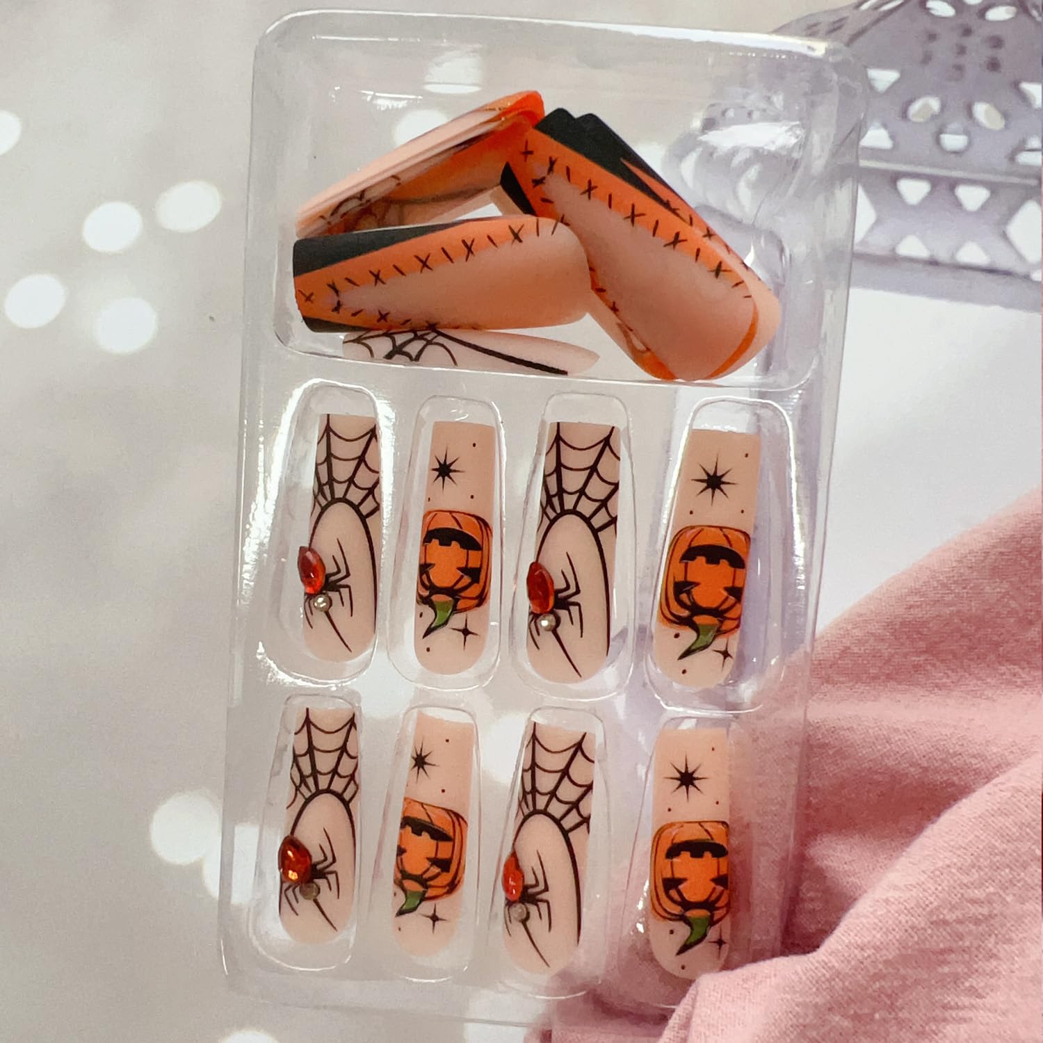 Uñas largas cuadradas de Halloween a presión con diseño de tela de araña de calabaza, punta francesa, pegamento de Halloween, uñas postizas