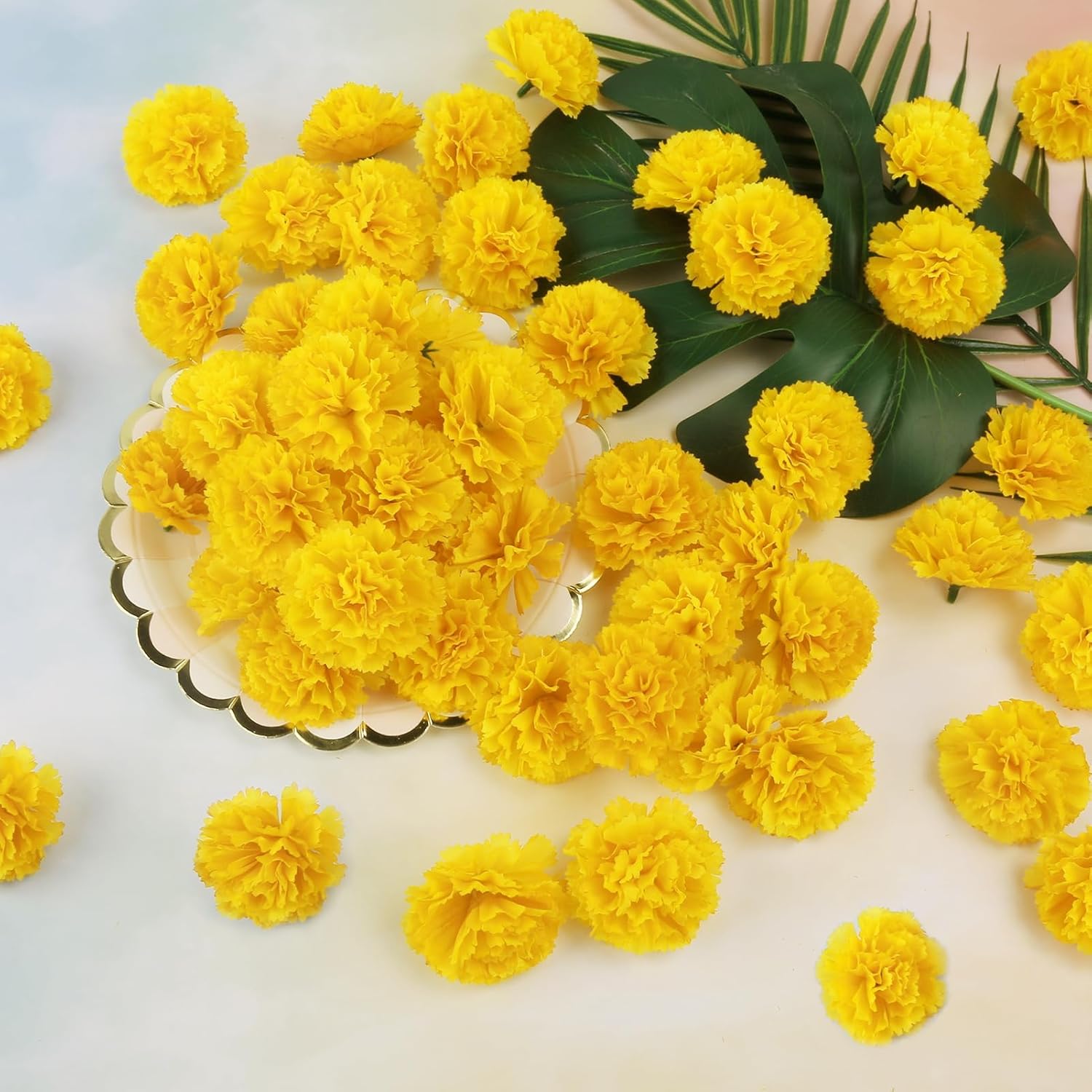 30 flores artificiales de caléndula de 2 pulgadas, cabezas de flores de caléndula de seda con tallos, flores amarillas artificiales, cabezas de