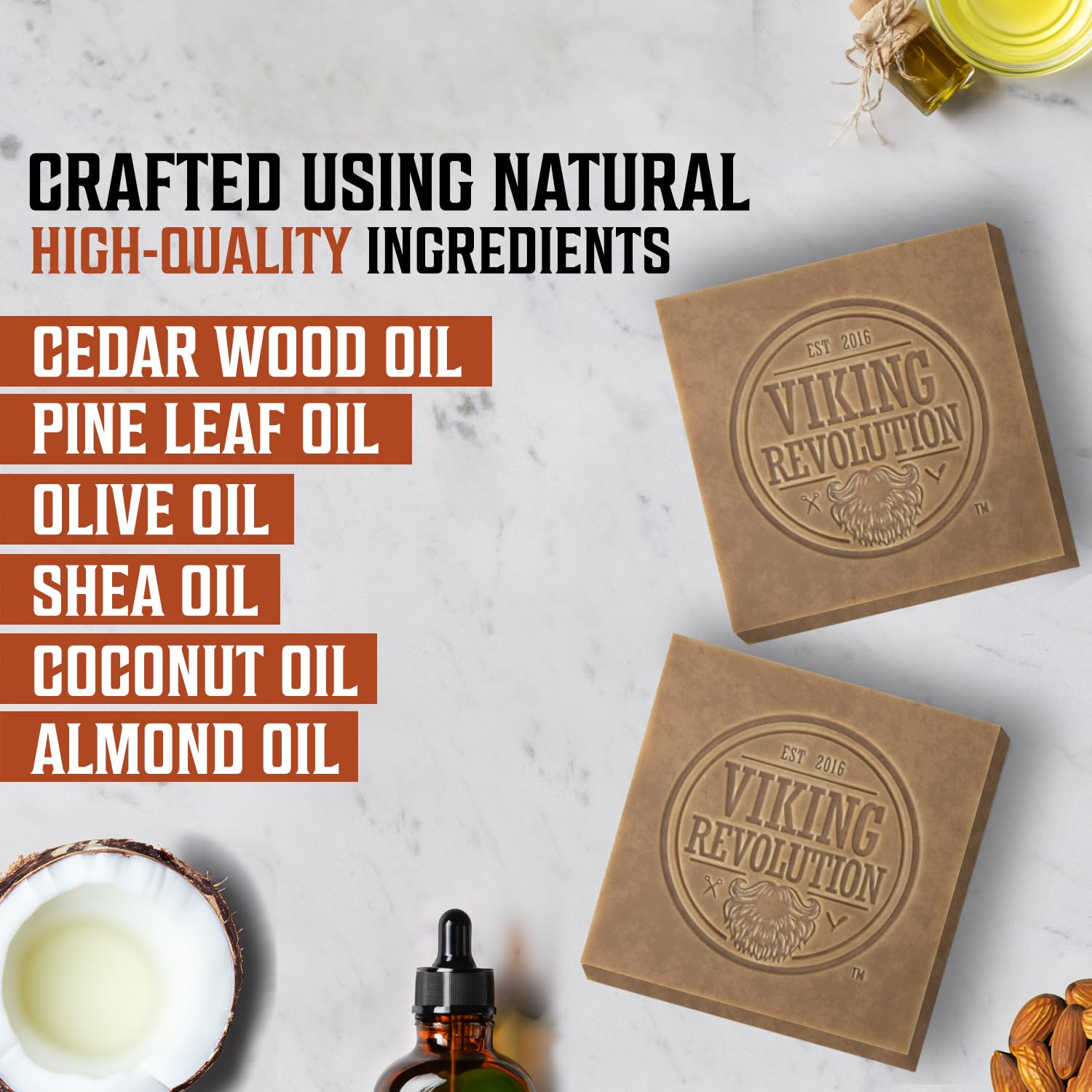 Viking Revolution Jabón natural de madera de cedro y pino para hombres, barra de jabón para hombre con aceites esenciales, jabón en barra prensado