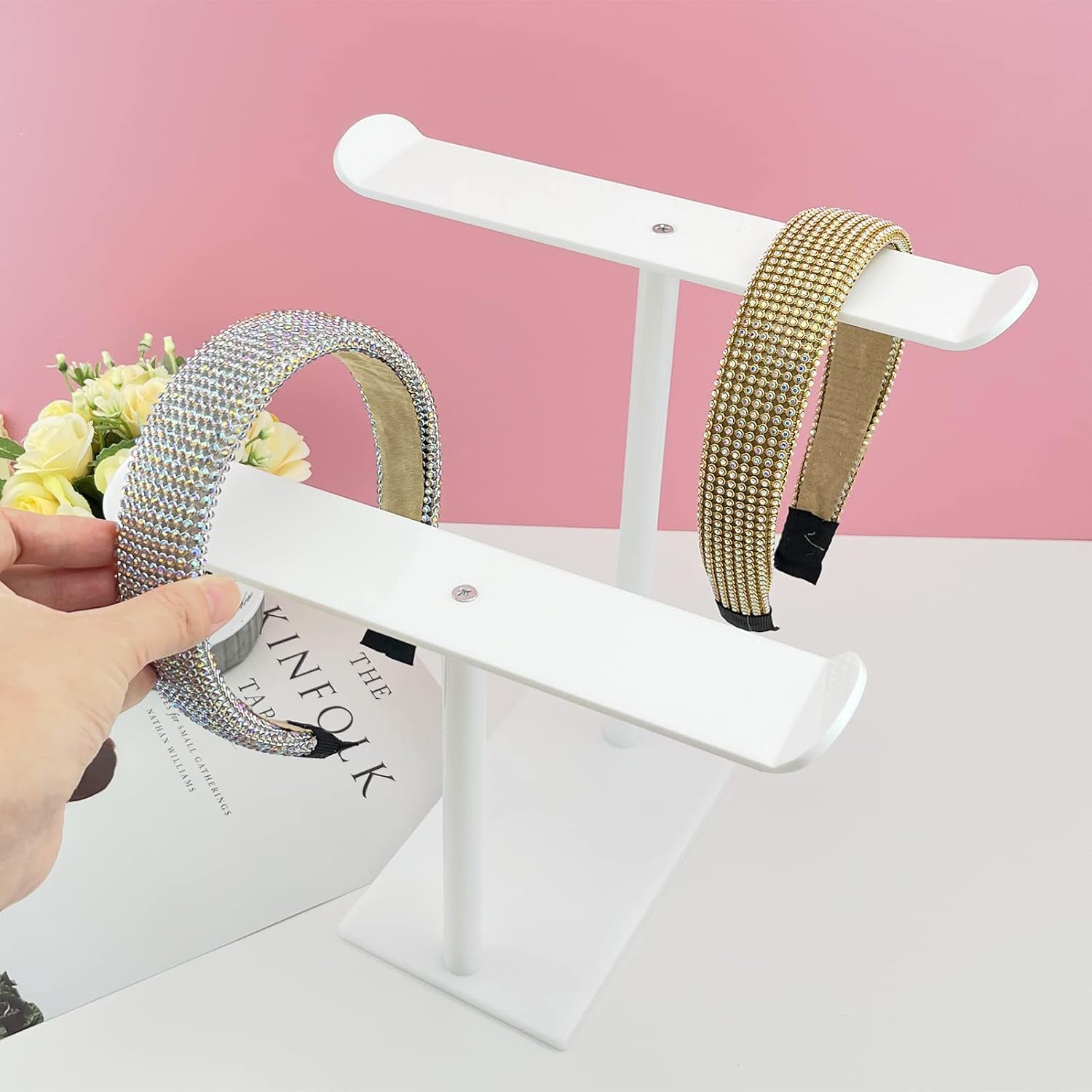 Bigfety Soporte para diadema, soporte organizador de diadema acrílica, almacenamiento de accesorios para el cabello (2 niveles y 2 paneles)