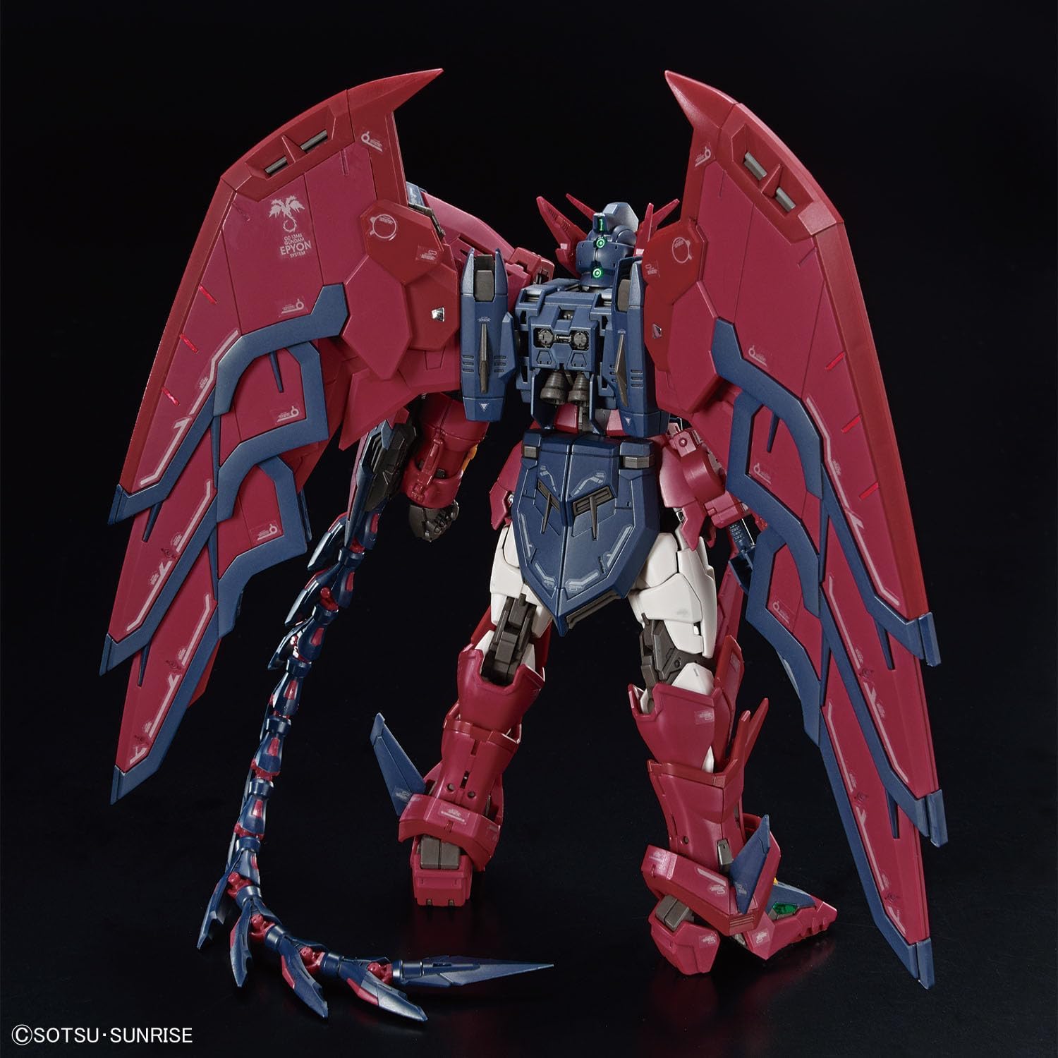 Bandai Hobby – Gundam Wing – #38 Gundam Epyon, Bandai Spirits RG 1144 Model Kit