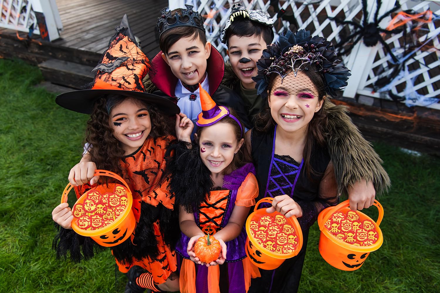 Pirata de Halloween pirata pirata chupones de caramelos, ideal para rellenos de bolsas de fiesta, envueltos individualmente (media libra)