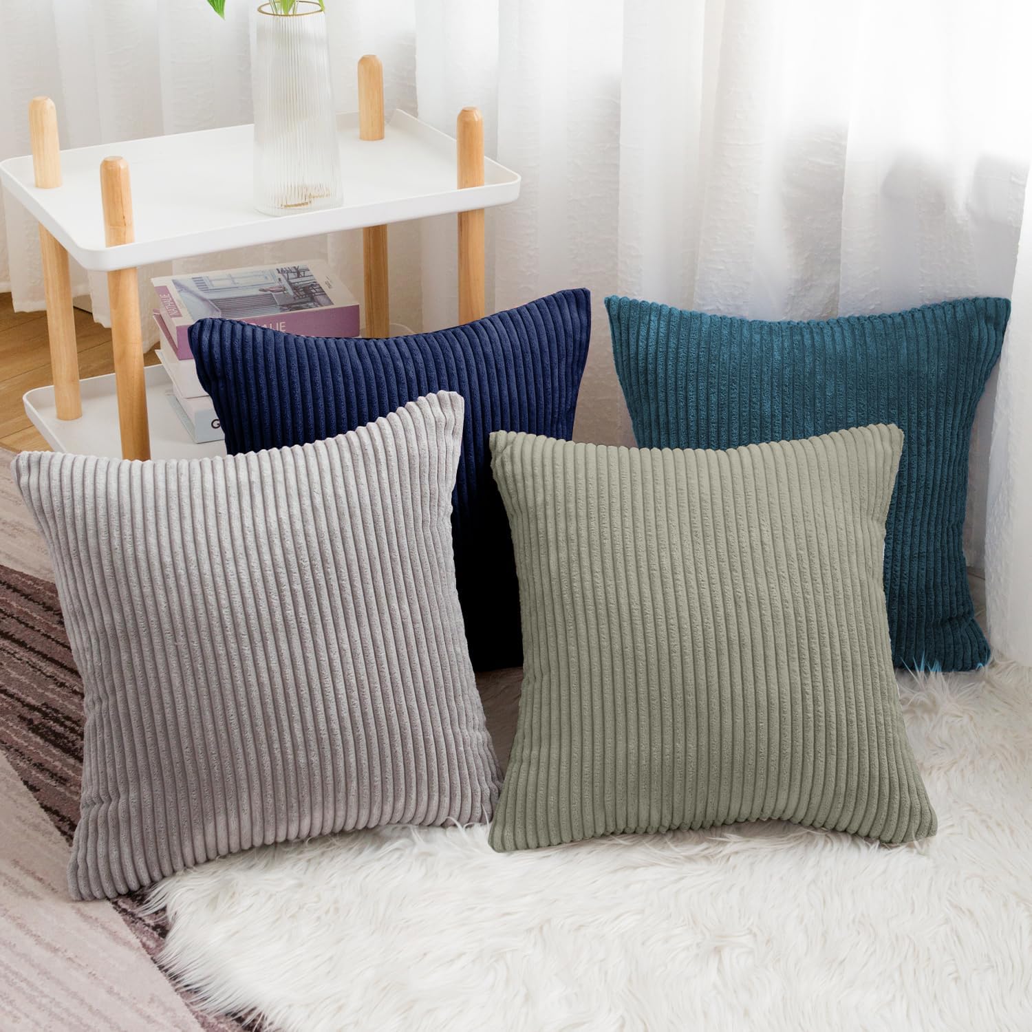 Softalker Juego de 4 fundas de almohada de pana suave a rayas sólidas, 18 x 18 pulgadas, decoración moderna para sofá, dormitorio, sala de estar