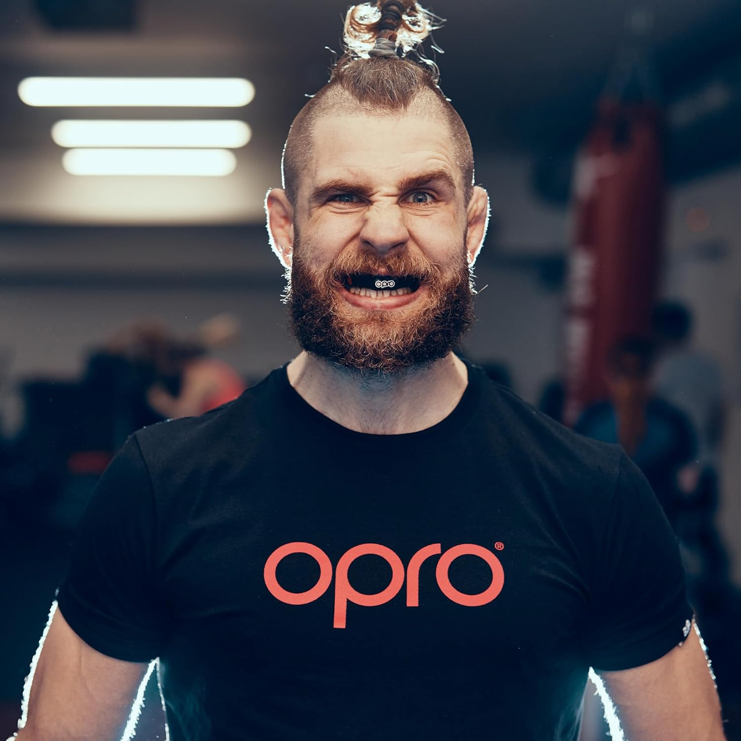 OPRO Protector bucal deportivo instantáneo a medida, protector bucal para dentista, revolucionaria tecnología de ajuste para máxima comodidad,