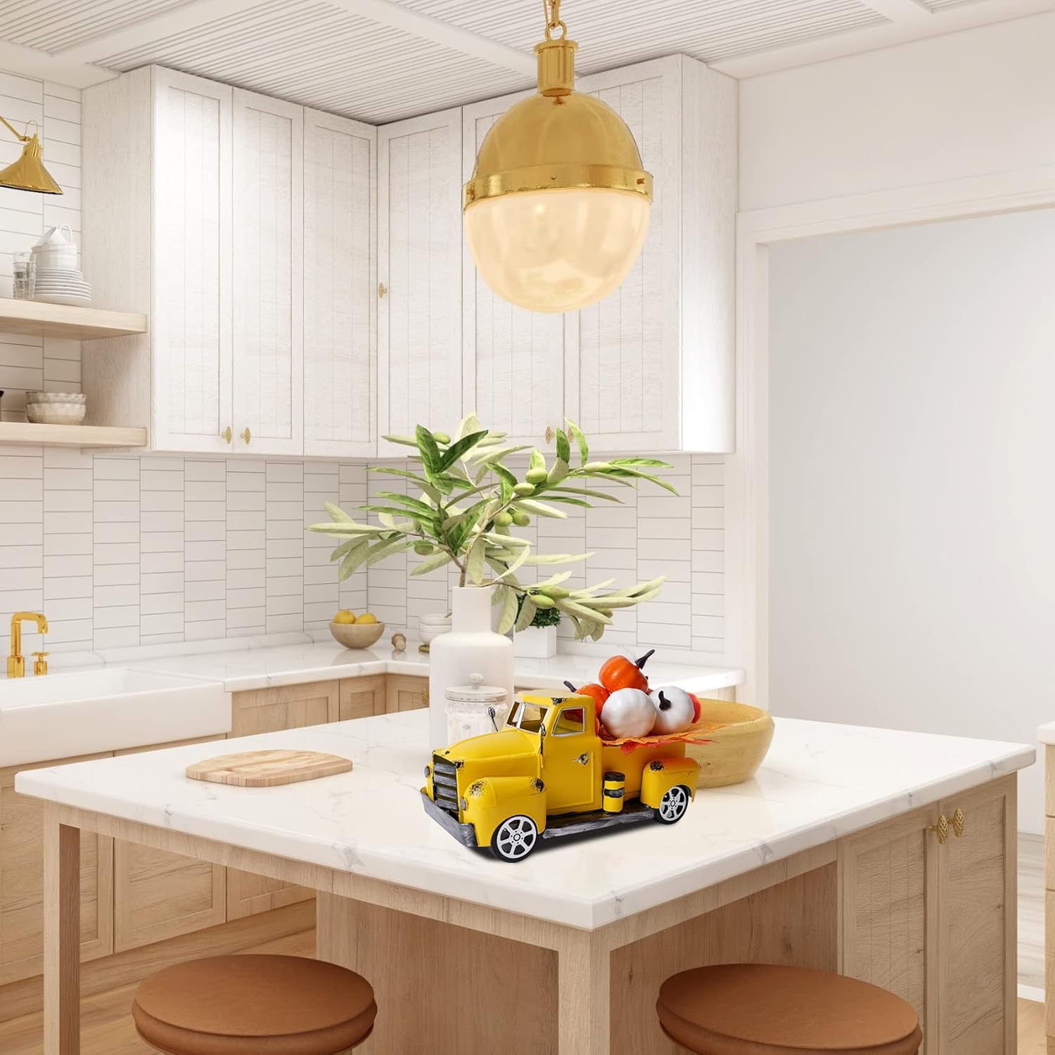 fztksmart Decoración de camión de otoño con hojas artificiales de calabaza y arce, centros de mesa de otoño para mesas, centros de mesa de cocina
