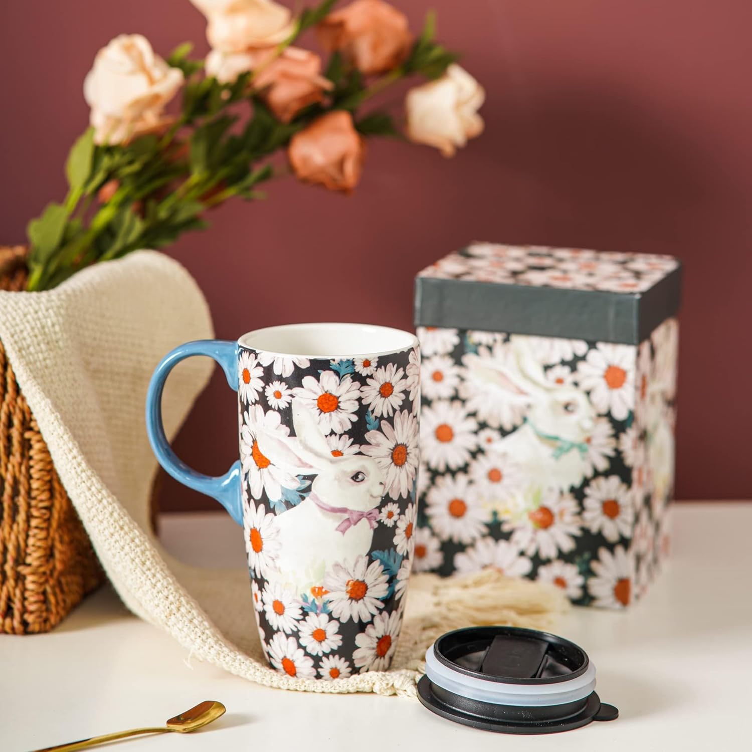 DUSVALLY Taza de cerámica para café, taza de café de viaje, taza de té con leche de porcelana con tapa y caja de color, 17 onzas, taza alta grande,