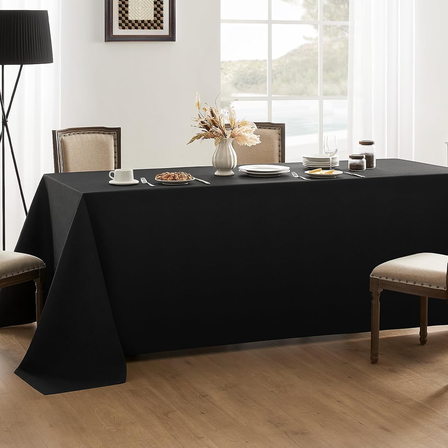 Paquete de 2 manteles rectangulares color negro, 60120 pulgadas, resistente a las manchas y lavable, mantel decorativo de poliéster para mesa de