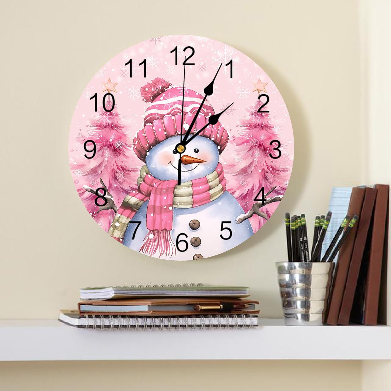 Artwork Store Reloj de pared de Navidad silencioso de 10 pulgadas, con diseño de muñeco de nieve rosa, copo de nieve, funciona con pilas, elegante,