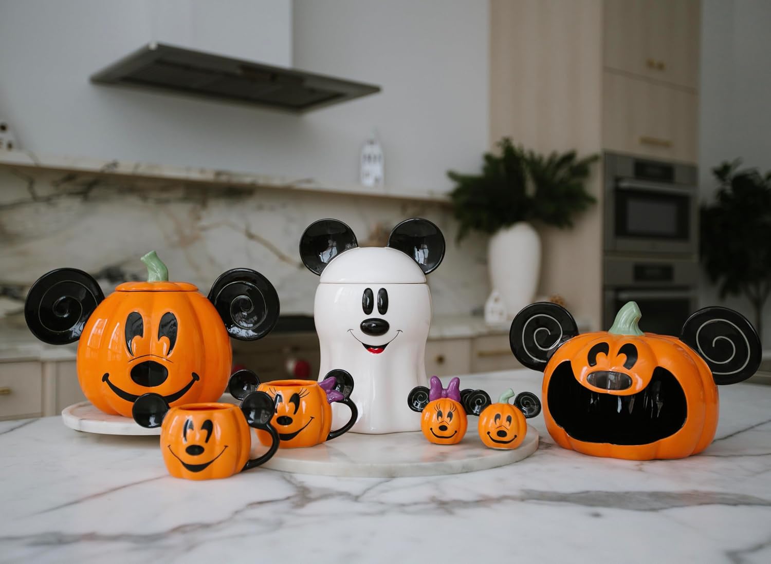 Disney Decoraciones Mickey Mouse Ghost Cookie and Candy Jar  Lindo regalo de cerámica para inauguración de la casa para hombres, mujeres y niños