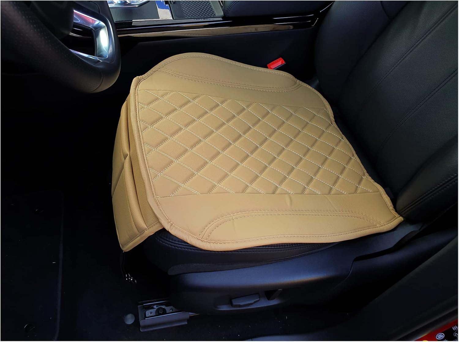 Funda de asiento de piel sintética beige caramelo con costuras beige compatible con SsangYong Korando Fundas de asiento de coche Cojín OT405