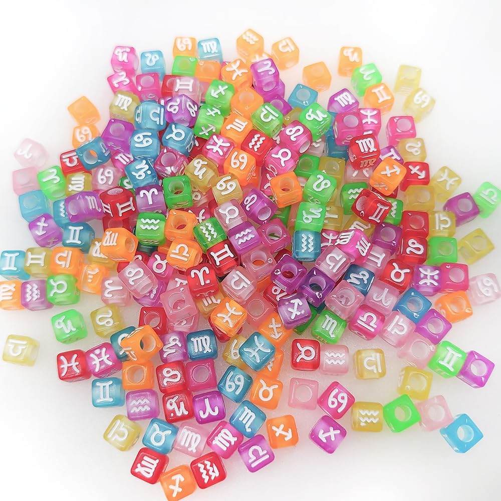 200 cuentas de constelación del alfabeto acrílico de cubo blanco colorido de 0.27 x 0.27 pulgadas, formas mixtas de plástico, cuentas sueltas de