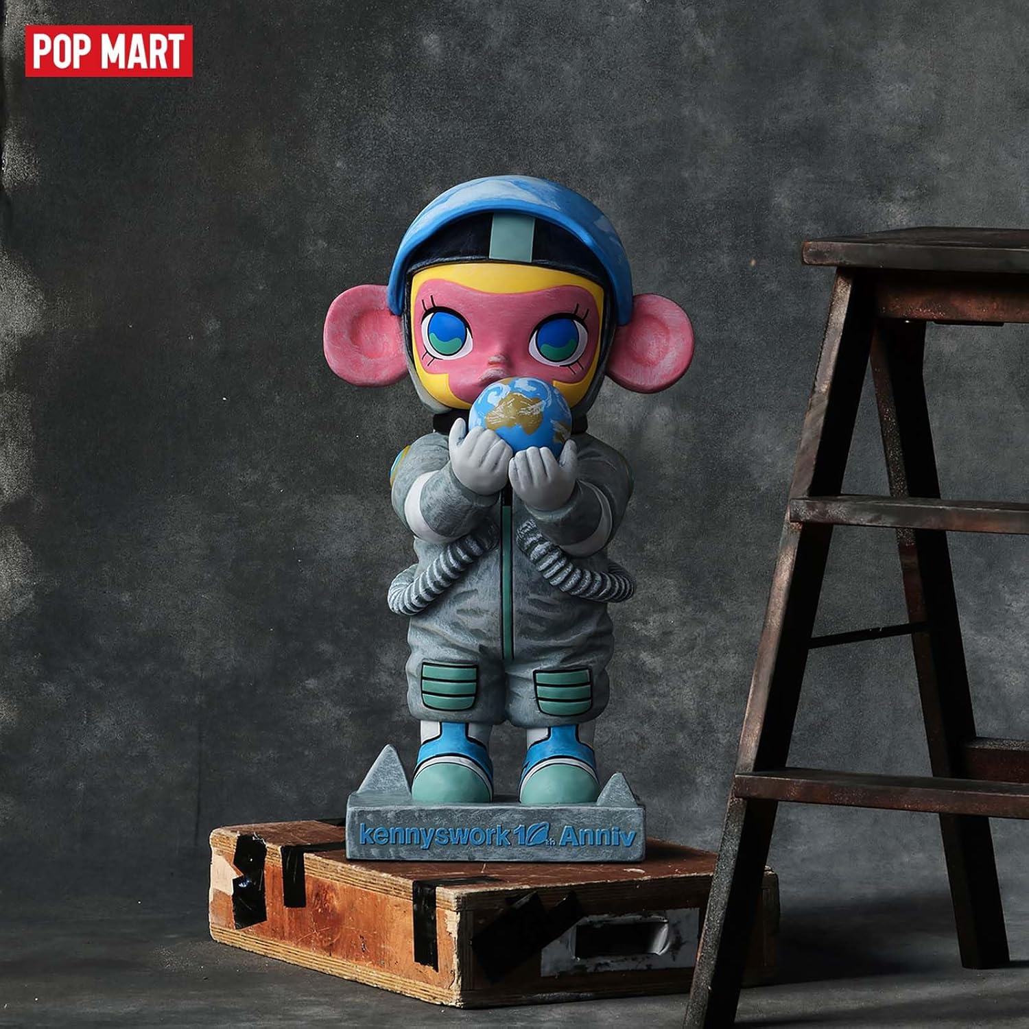 POP MART Molly – Estatuas de aniversario, figuras clásicas retro de caja ciega, juguetes de diseño aleatorio para decoración moderna del hogar,