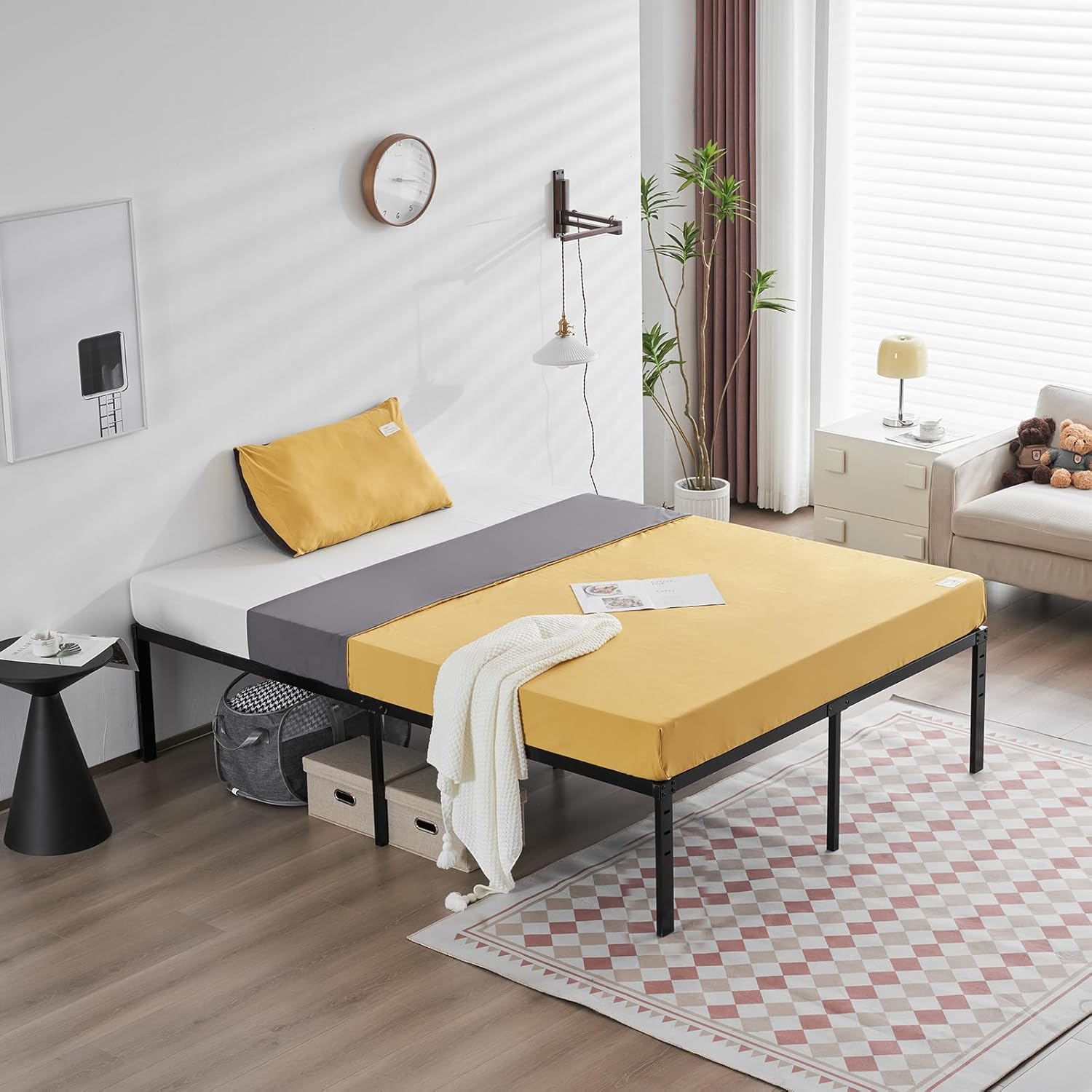 Base de cama de metal, marco de cama de plataforma de metal simple, espacio de almacenamiento debajo de la cama, marco de cama resistente, marco de