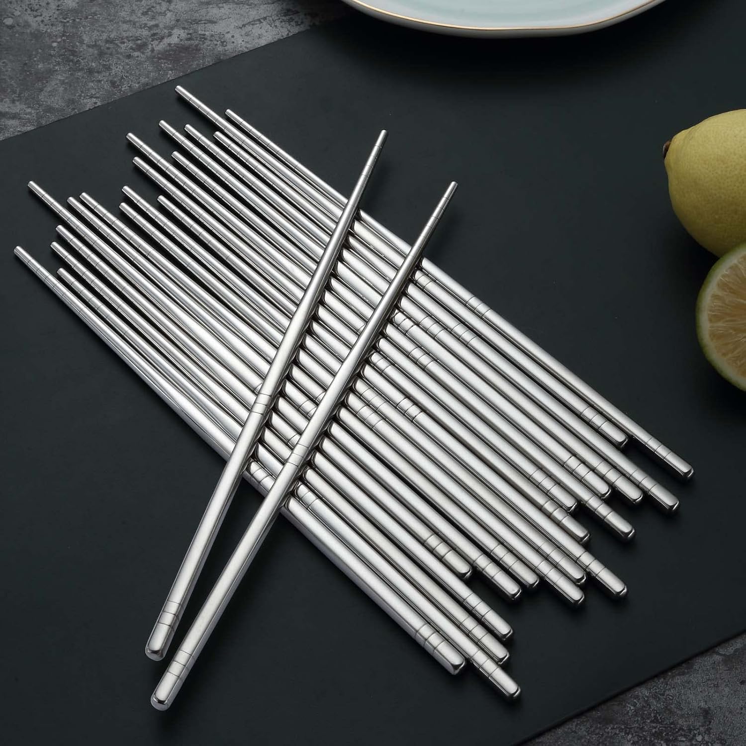 Bestdin – 20 pares de palillos de metal reutilizables, de acero inoxidable de grado alimenticio para cocinar y comer, palillos cuadrados,
