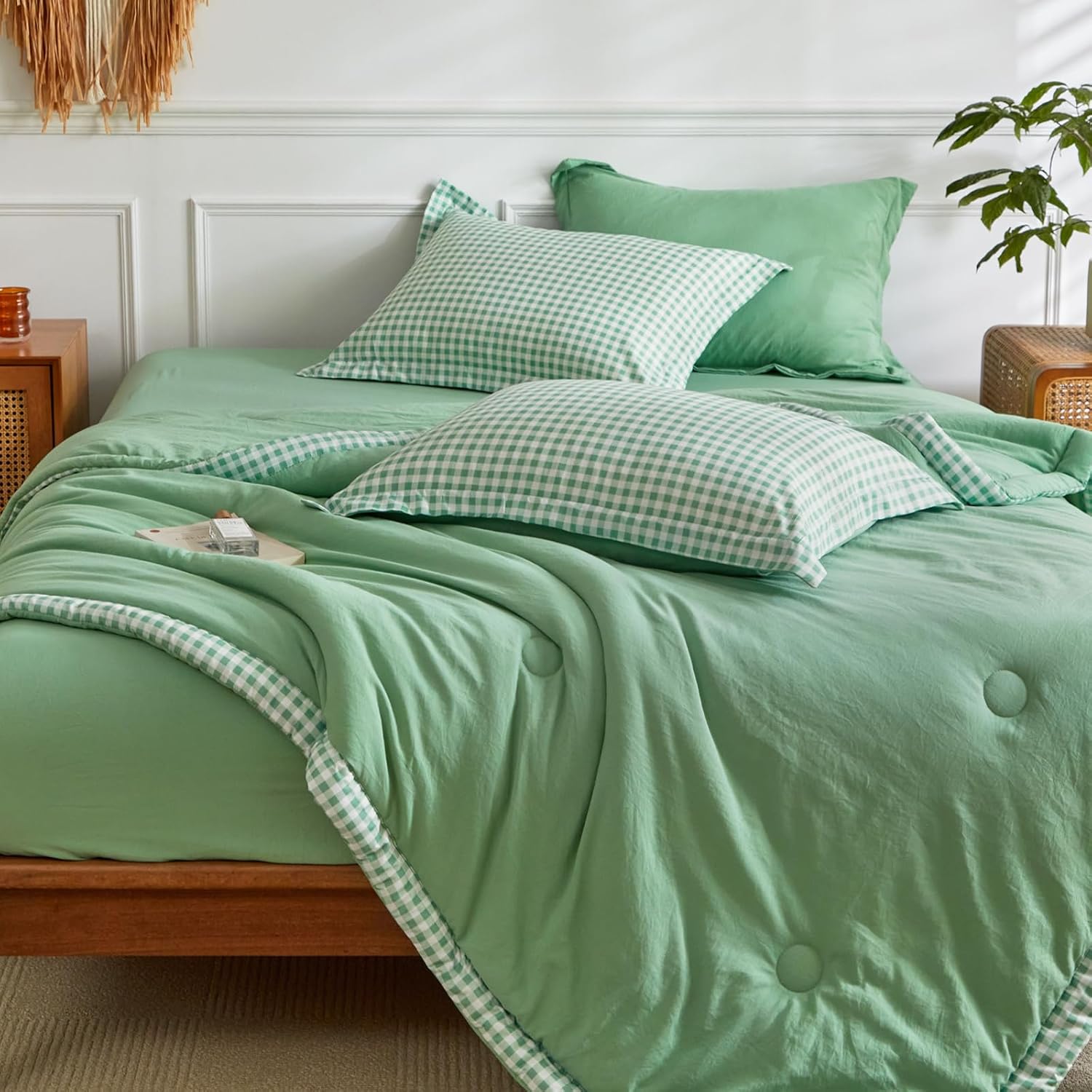 WARMDERN Juego de edredón a cuadros de búfalo tamaño Queen, edredón verde para cama tamaño Queen, edredón ligero y suave de 7 piezas con fundas de