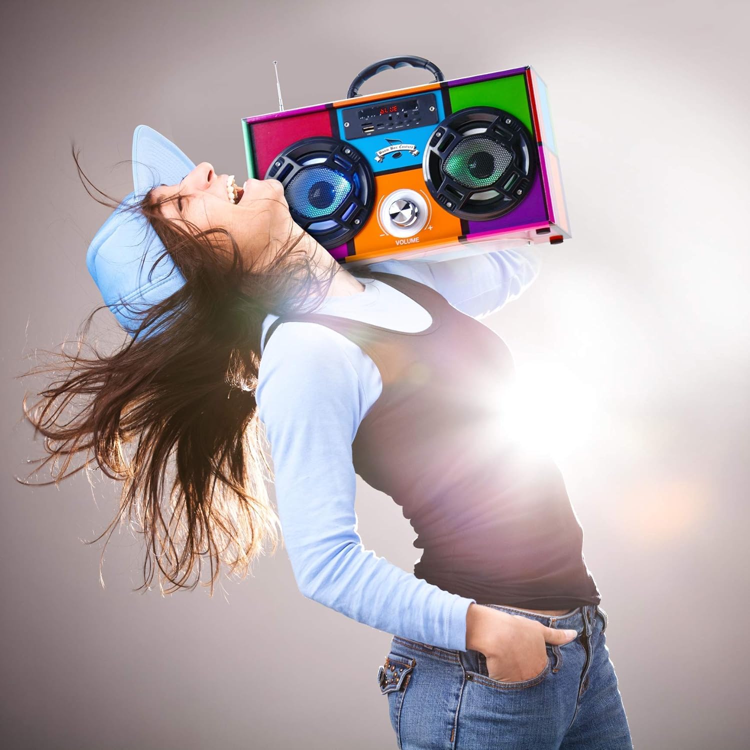 Wireless Express – Mini Boombox con altavoces LED – Altavoz Bluetooth retro con radio FM mejorada – Perfecto para el hogar y al aire libre
