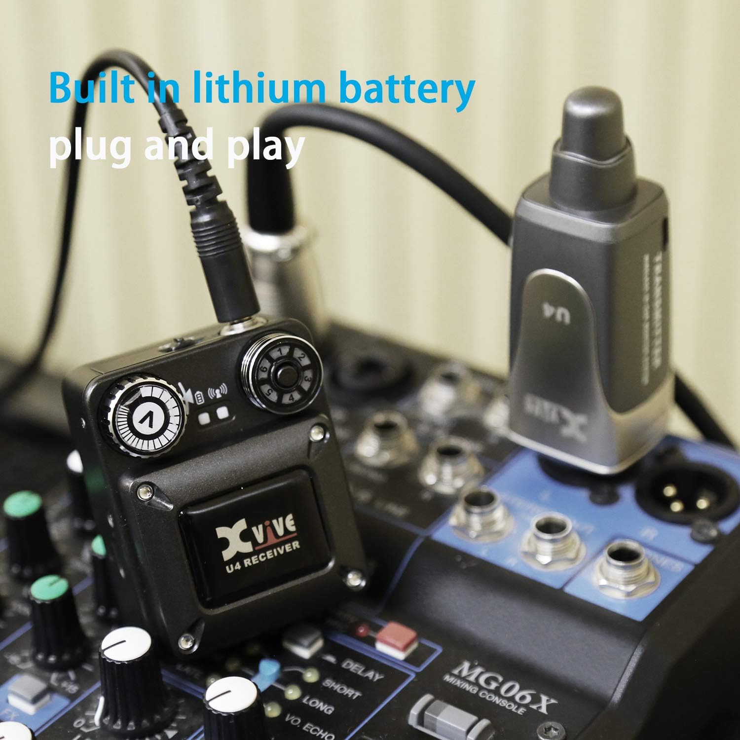 Xvive U4R2 Sistema de monitor inalámbrico intrauditivo transmisor y 2 receptores personales IEM para estudio, ensayo de banda, actuación en vivo