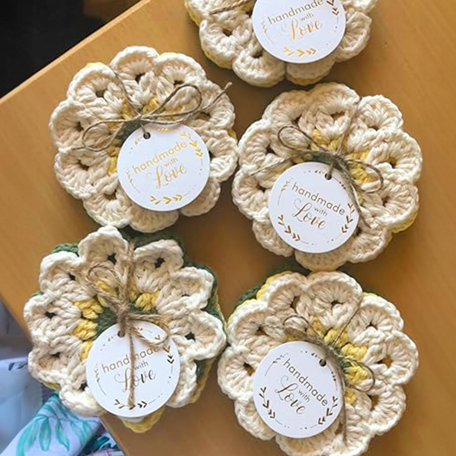 joycraft 100 etiquetas de regalo hechas a mano, lámina dorada hecha a mano con etiquetas de amor con cuerda, etiquetas colgantes de papel kraft