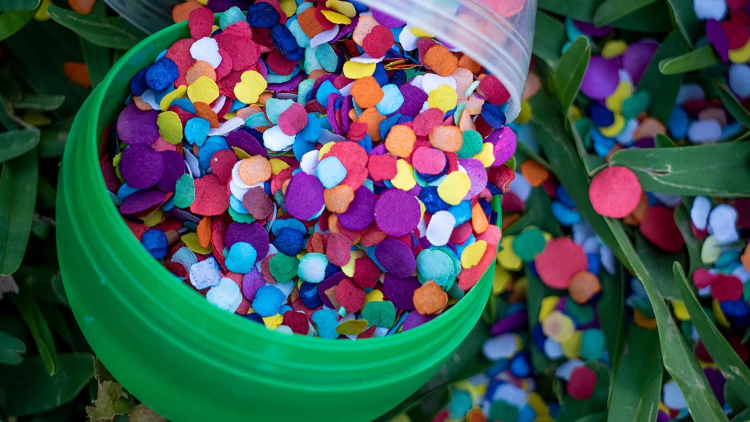 Fiesta Confetti.Value Confeti de papel colorido mexicano. Bolsa mediana .44lb200gr.