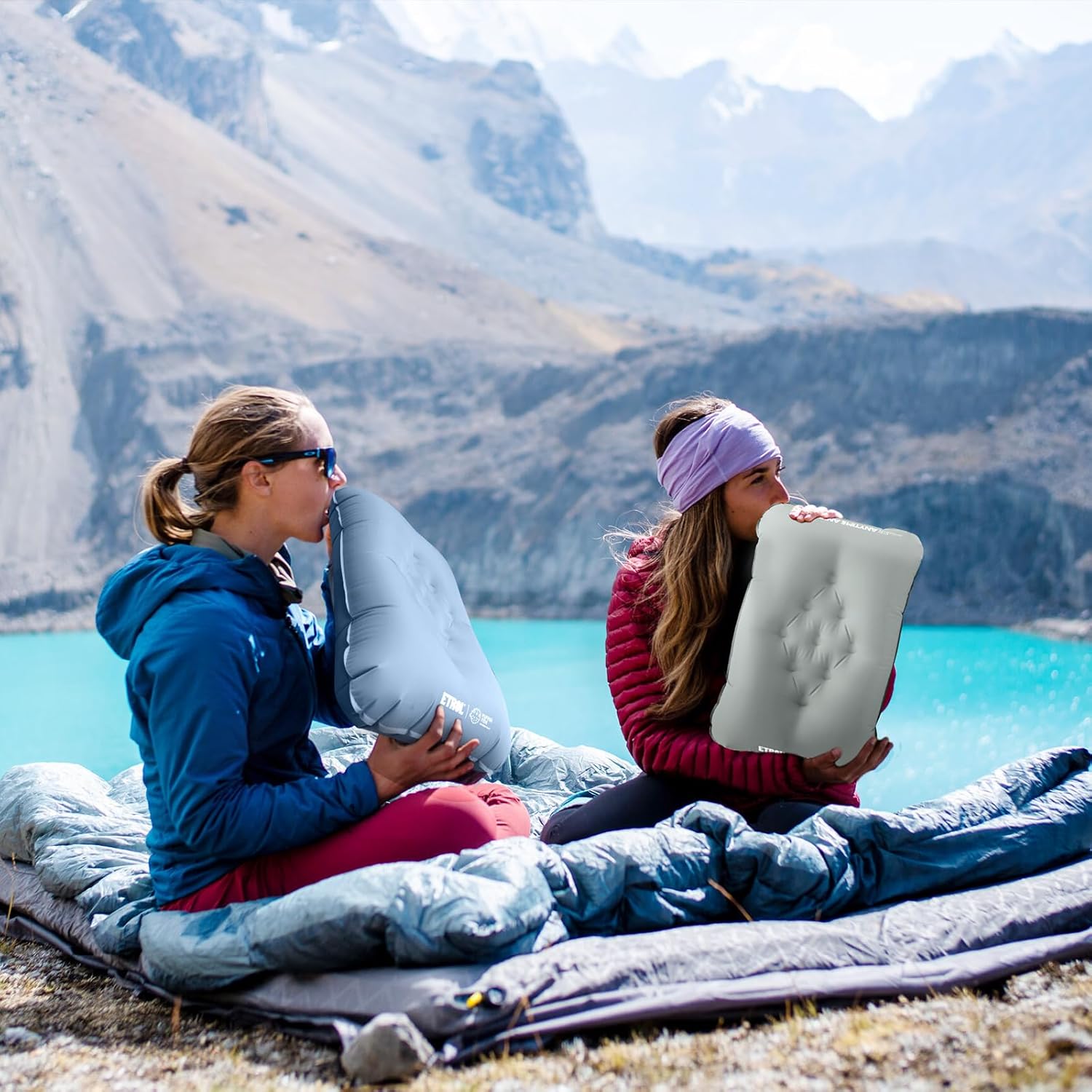 Almohada inflable ultraligera de viaje (11.8 x 16.9 pulgadas) para soporte lumbar de cuello, ergonómica, ligera, compacta, para senderismo, playa,