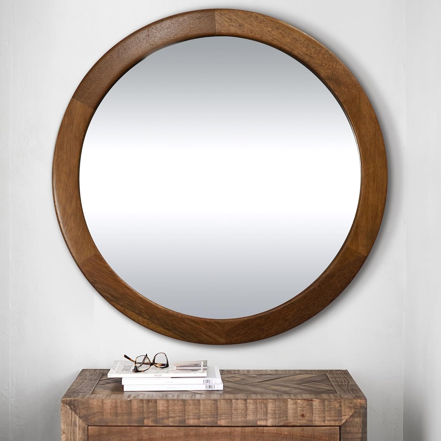 Espejo redondo de 36 pulgadas, espejo de pared templado de madera rústica para baño con marco de nogal, espejo circular de madera de granja para